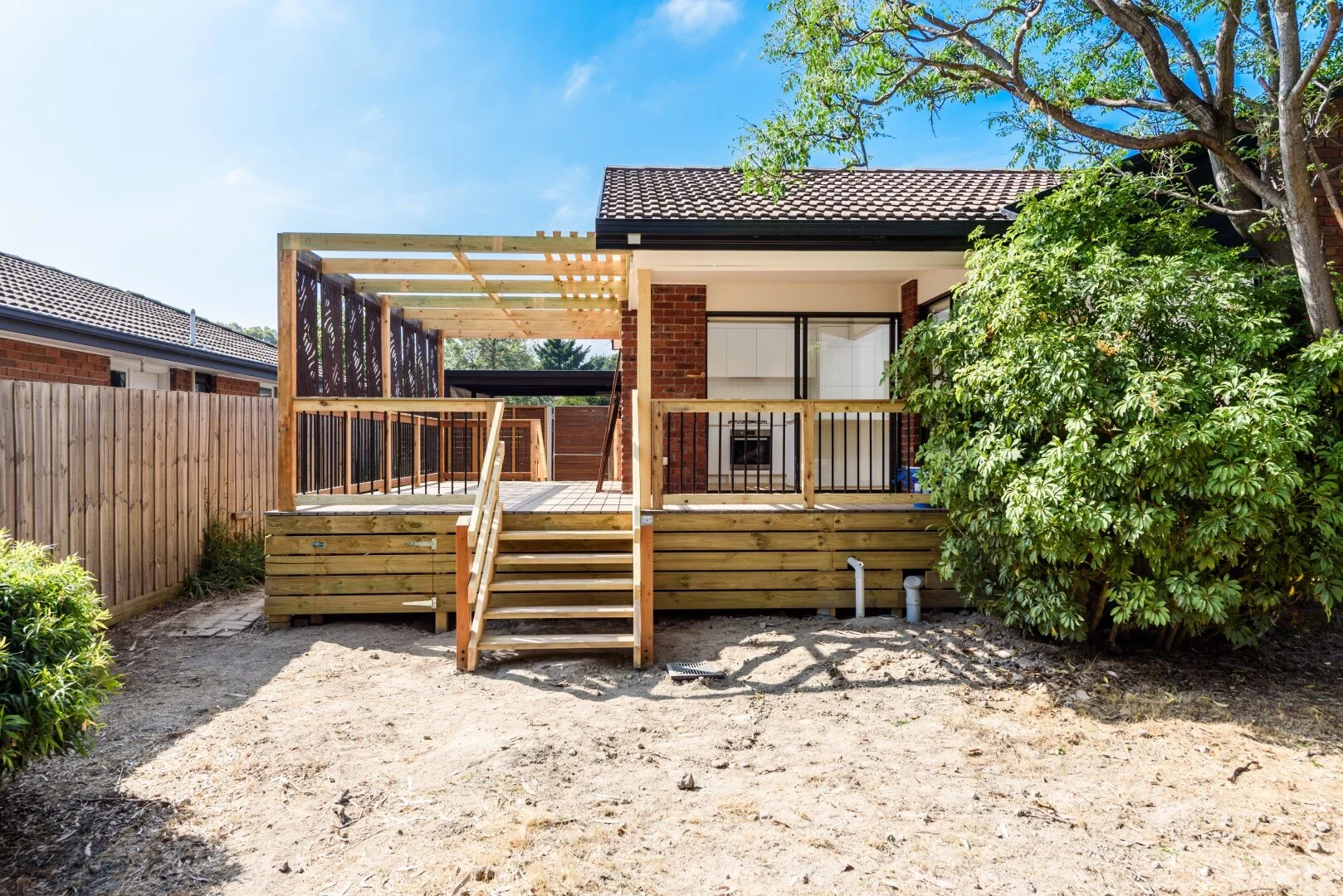 ELF_8505 (Large).jpg