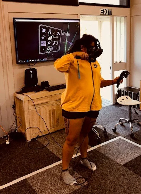 Rangatahi and virtual reality at Te Pae Tata.jpg