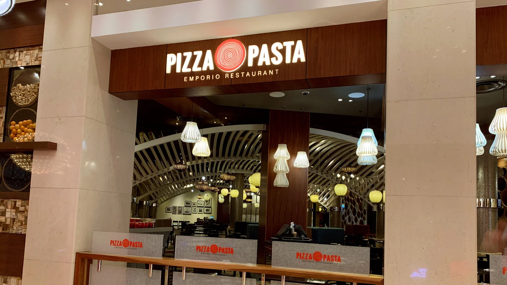 Pizza_1920x1272px2.jpg