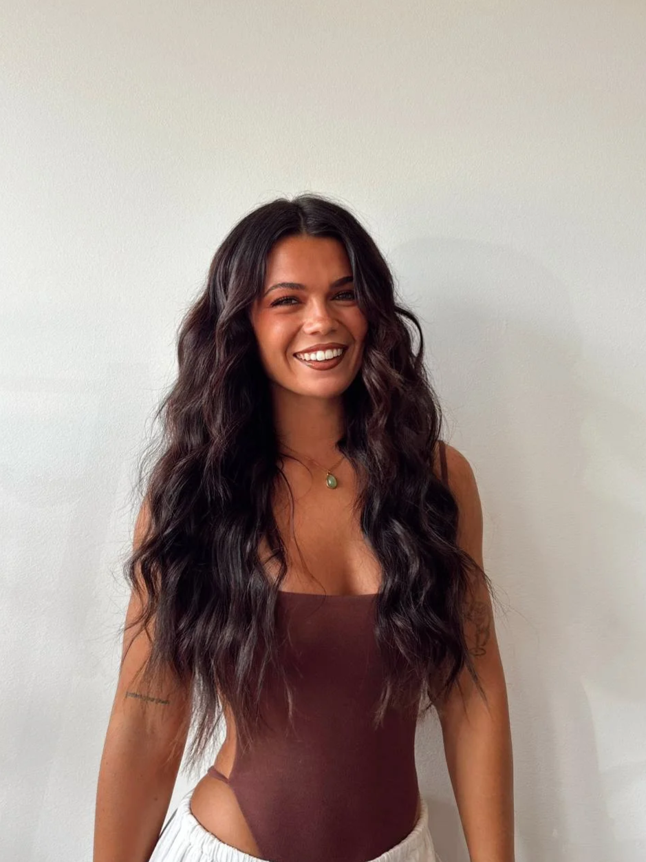 E L L A  G R A C E - Senior Stylist