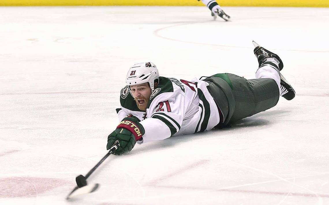 With NHL playoffs put on ice, Wild's Zach Parise puts focus on family