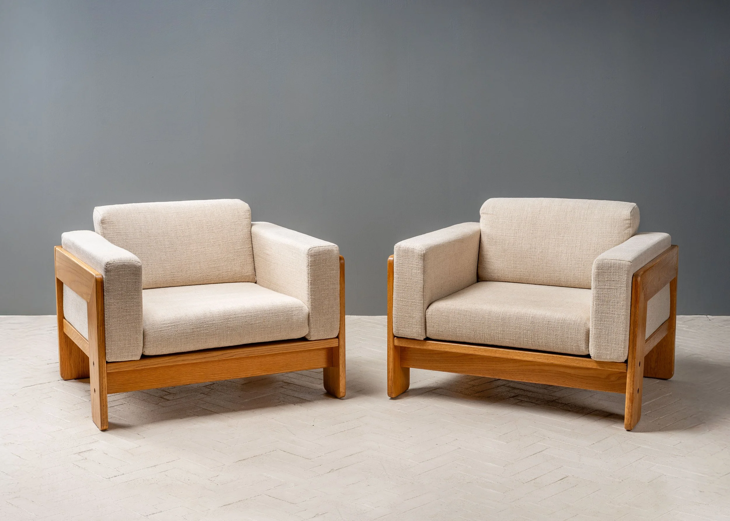 pair-of-tobia-scarpa-bastiano-oak-lounge-chairs-resideinc-1.jpg