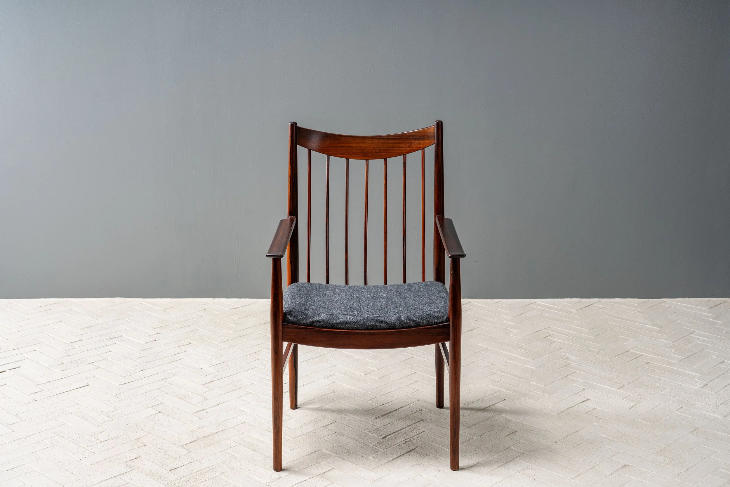 set-of-6-arne-vodder-rosewood-dining-chairs-resideinc-12.jpg