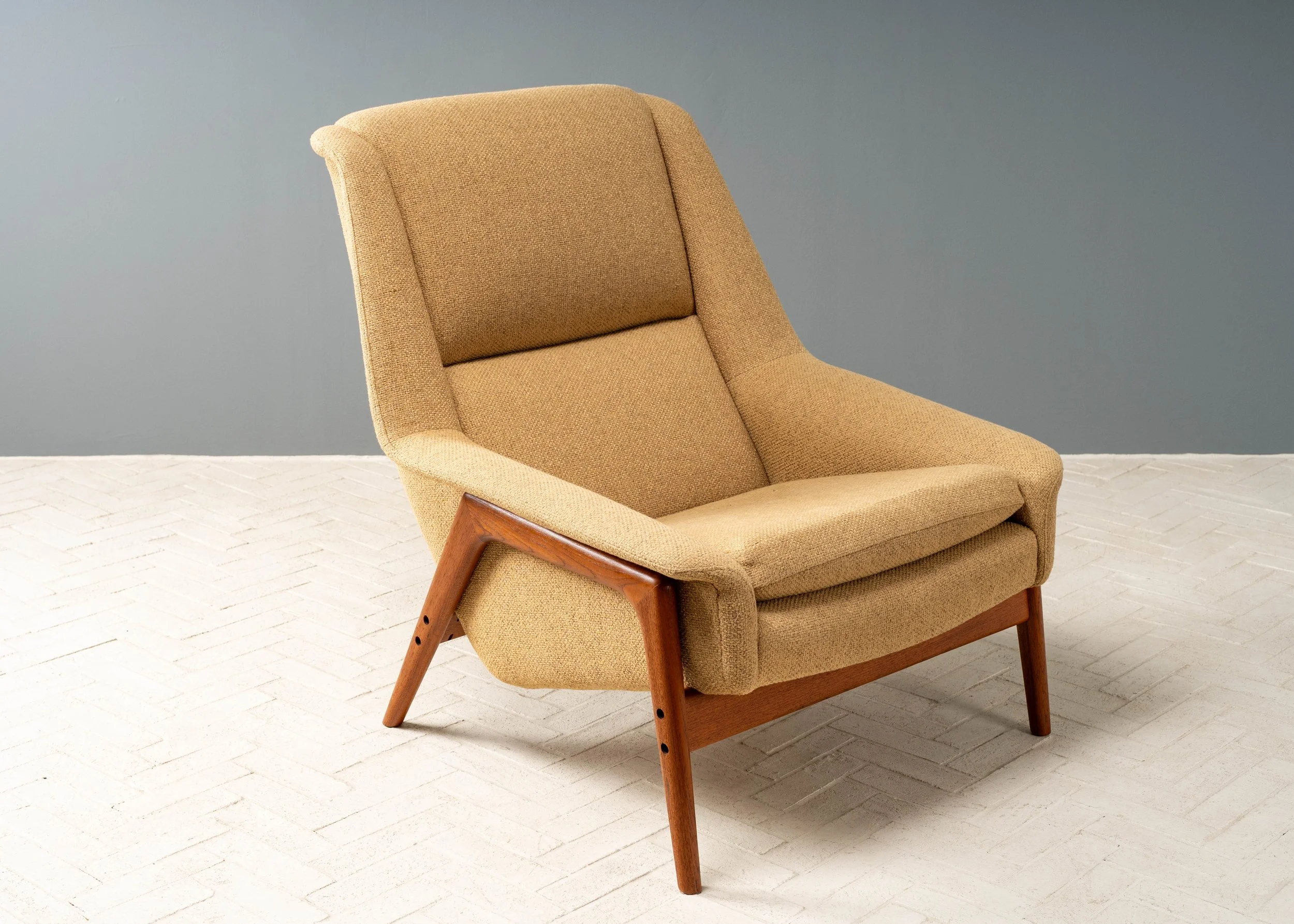 folke-ohlsson-dux-lounge-chair-ottoman-resideinc-20.jpg