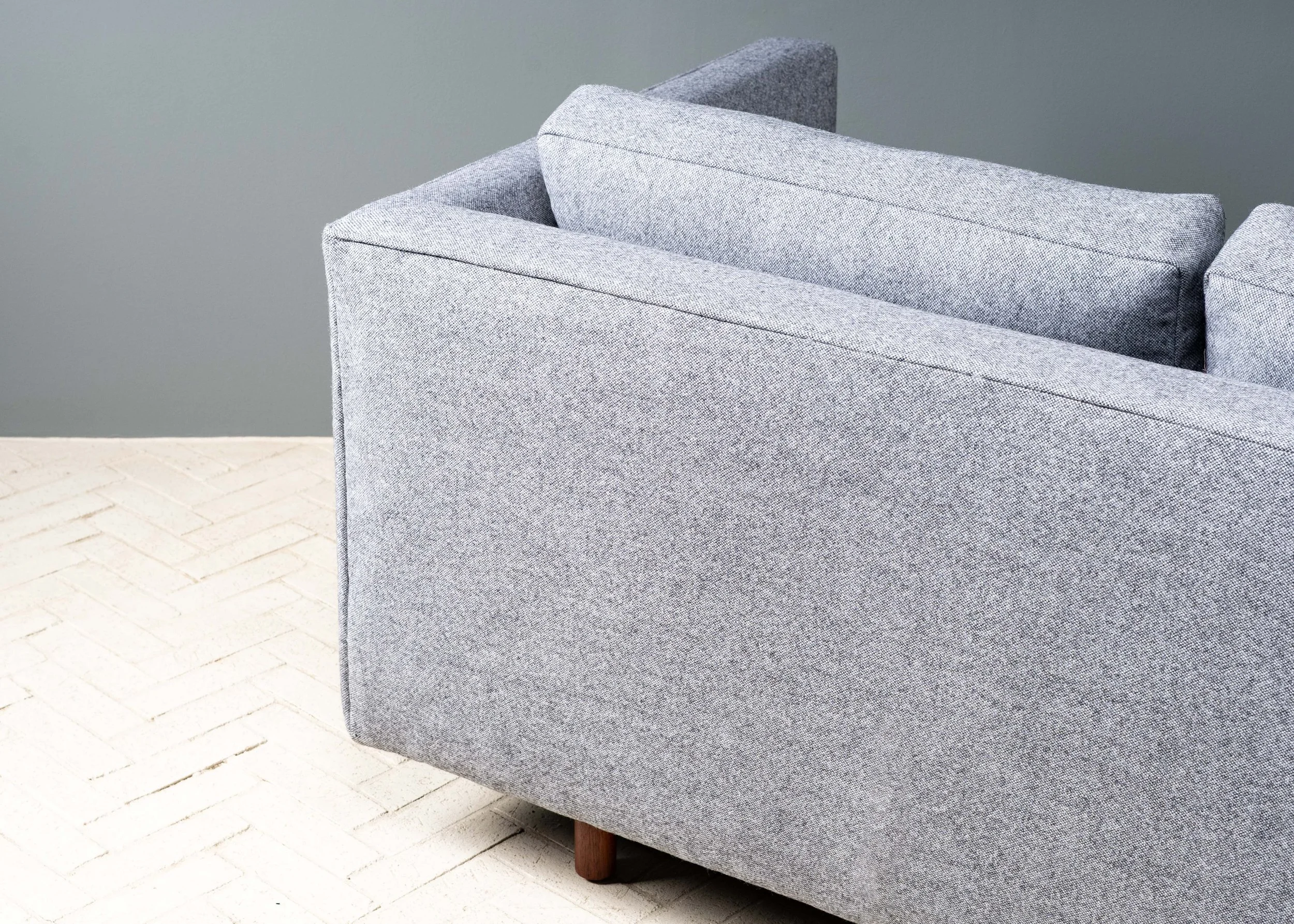 the-architects-collaborative-tuxedo-sofa-resideinc-13.jpg