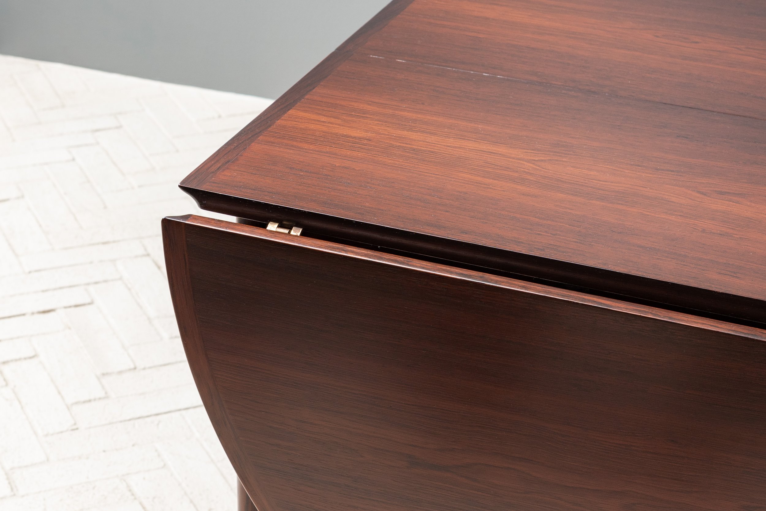 arne-vodder-model-227-rosewood-dining-table-resideinc-7.jpg