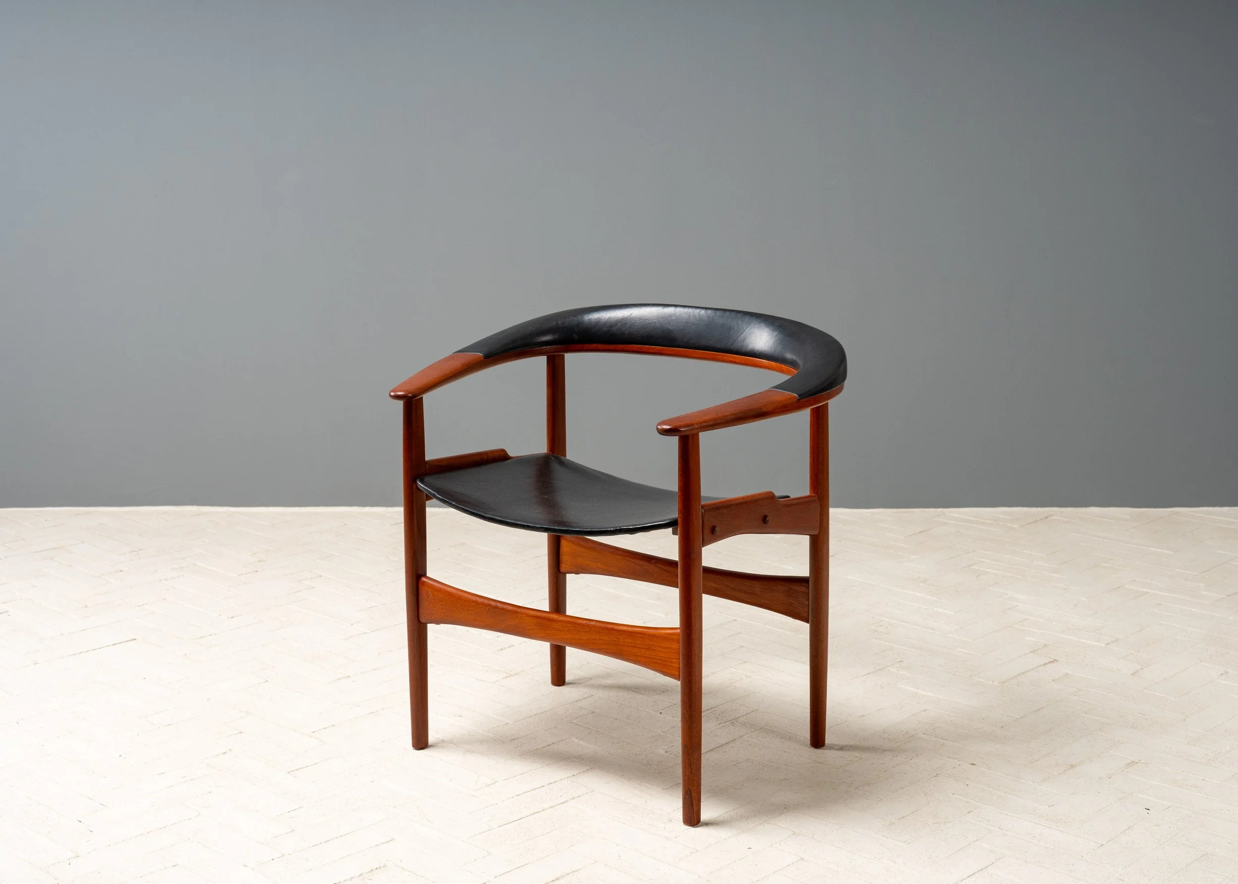 arne-hovmand-olsen-jutex-model-171-armchair-reside-inc-2.jpg