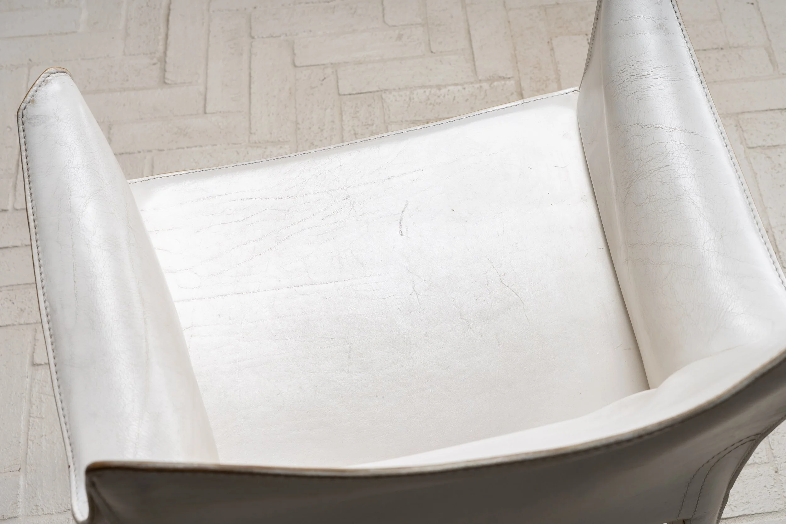 white-cab-chair-resideinc-7.jpg