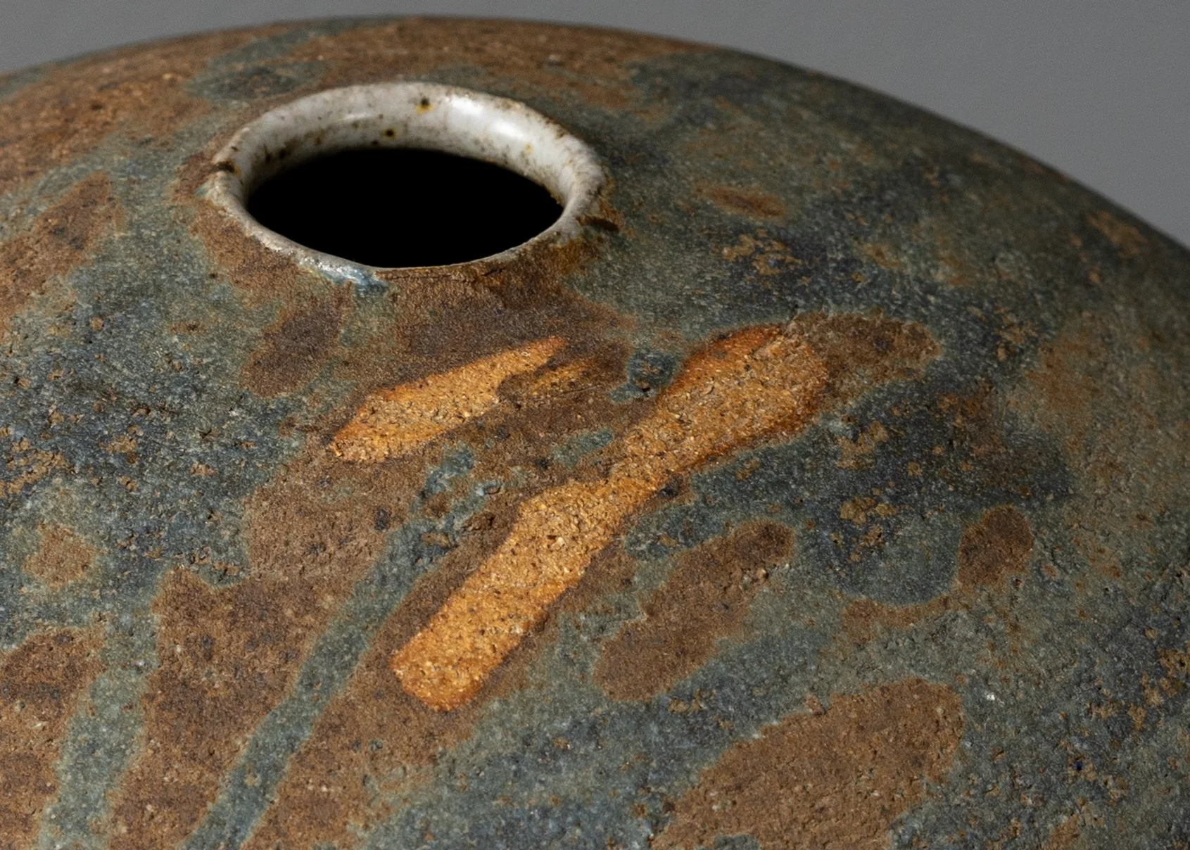 gerry-williams-large-ceramic-orb-vessel-reside-inc-3.jpg