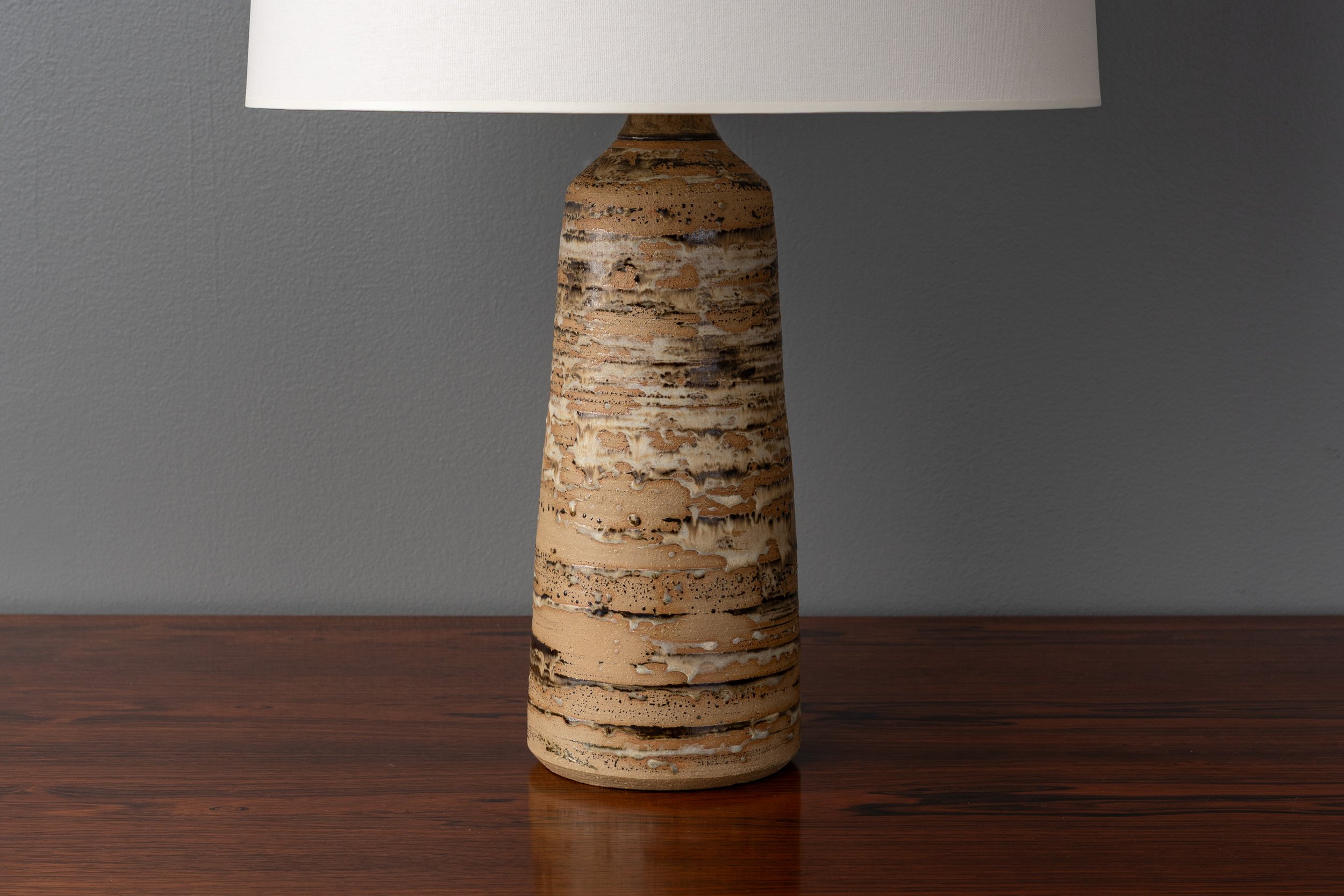 anne-appleton-clark-ceramic-table-lamp-2-resideinc-5.jpg
