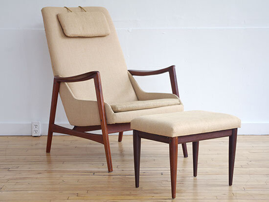 Folke Olhsson Teak Lounge Chair w. Ottoman