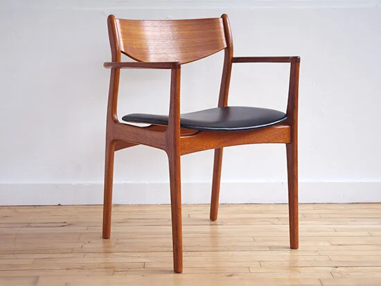 6165-1-Teak-Armchair-.jpeg