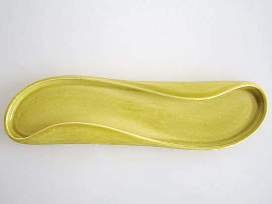 6400-2-Russell-Wright-Ceramic-Tray-.jpeg