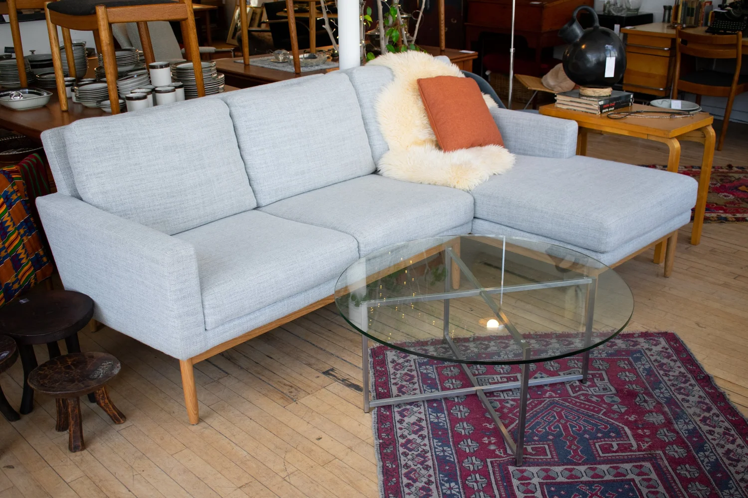 DWR Raleigh Sectional — RESIDE