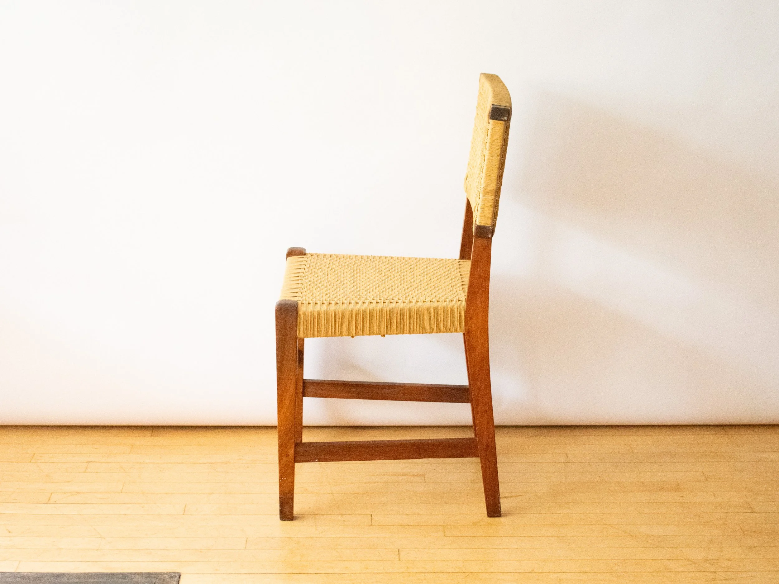 Antique Mexican rush Chair-3.jpg