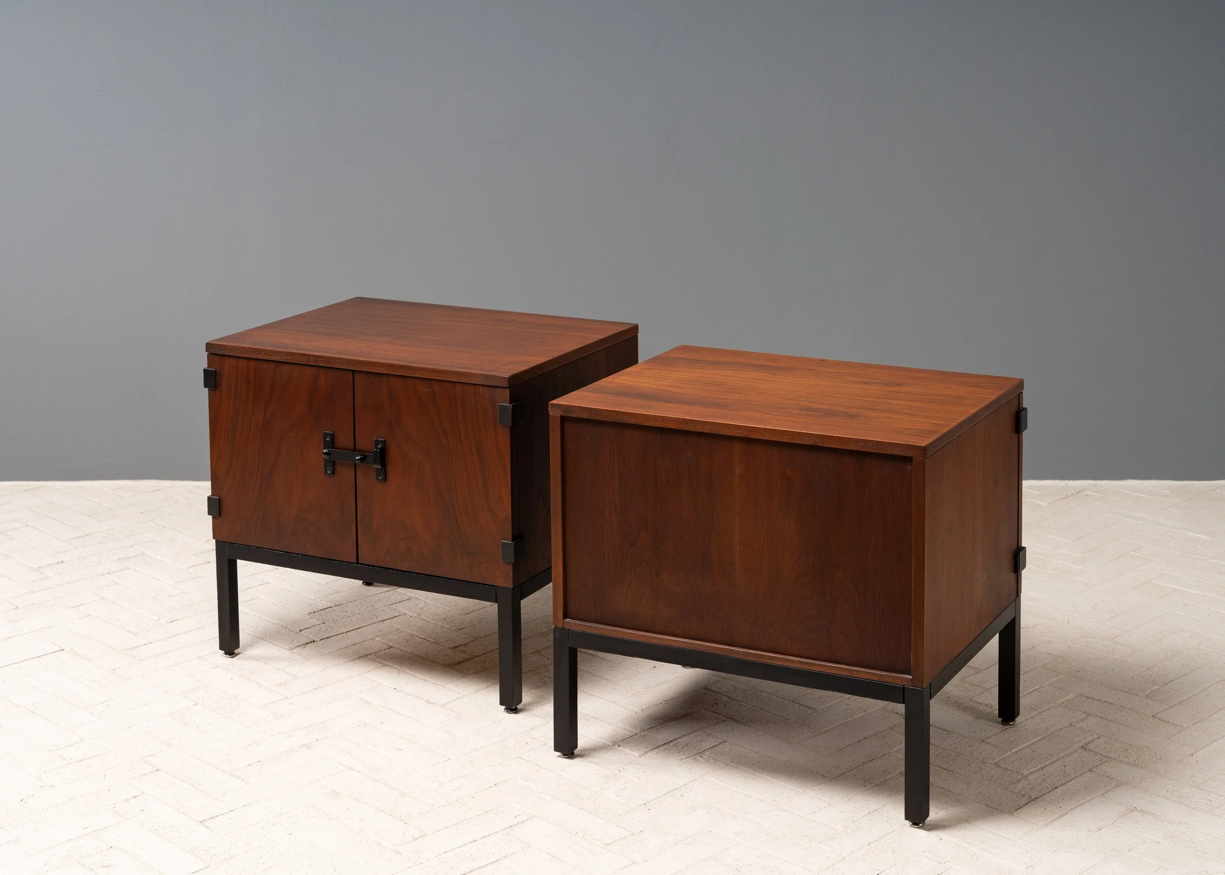 pair-of-milo-baughman-walnut-nightstands-reside-inc-2.jpg