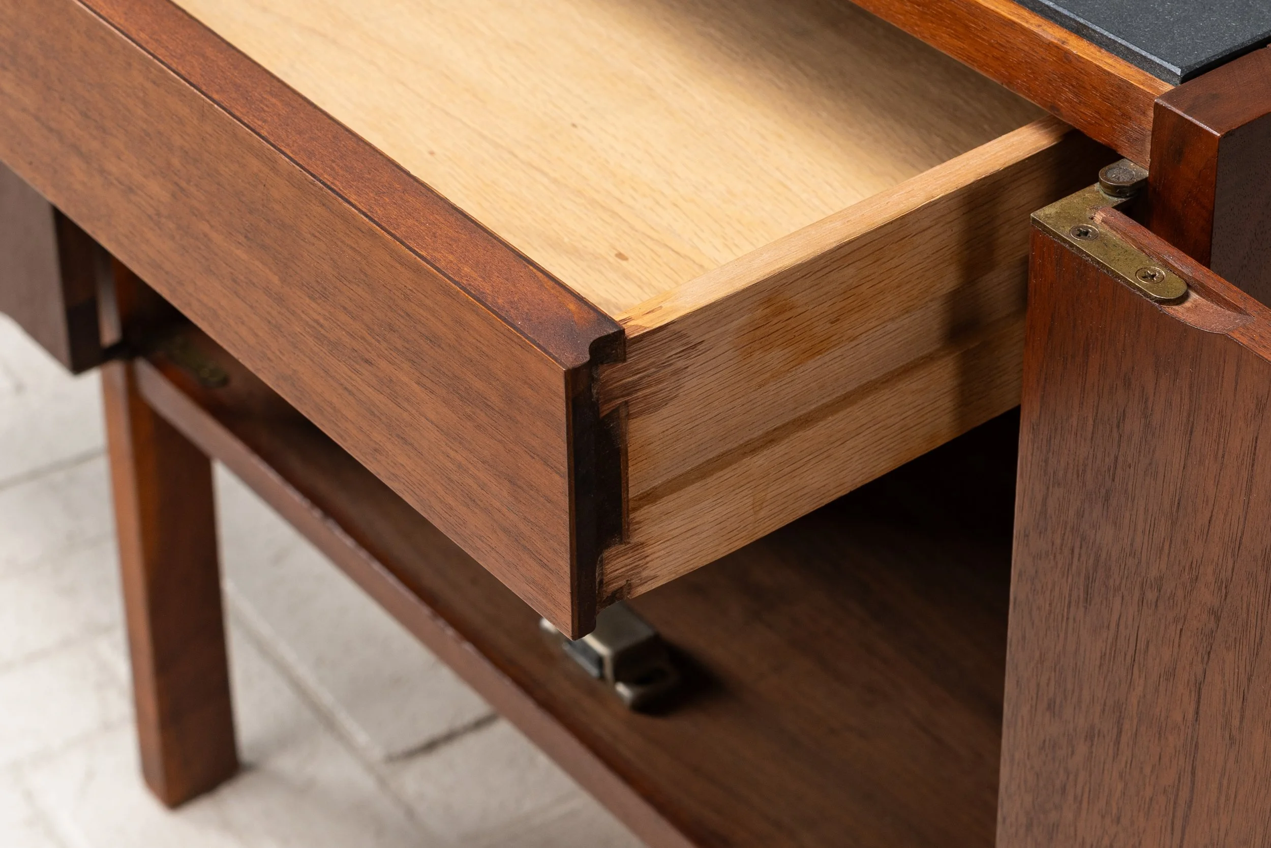 pair-of-jack-cartwright-walnut-slate-nightstands-resideinc-13.jpg