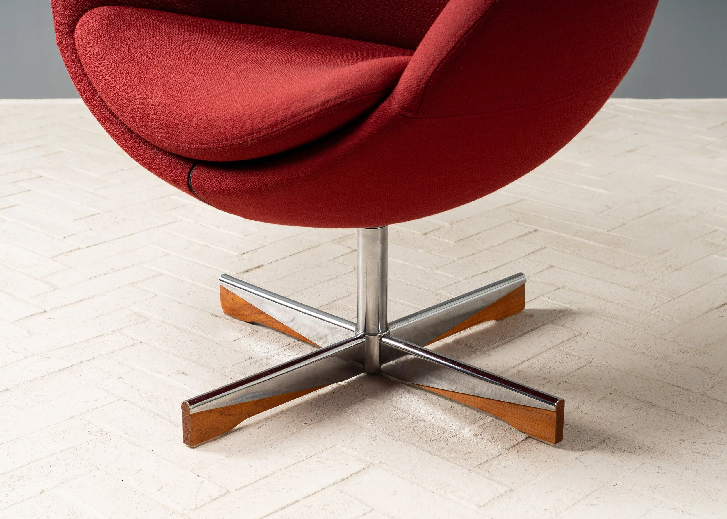 pair-of-sven-ivar-dysthe-swivel-chairs-resideinc-7.jpg