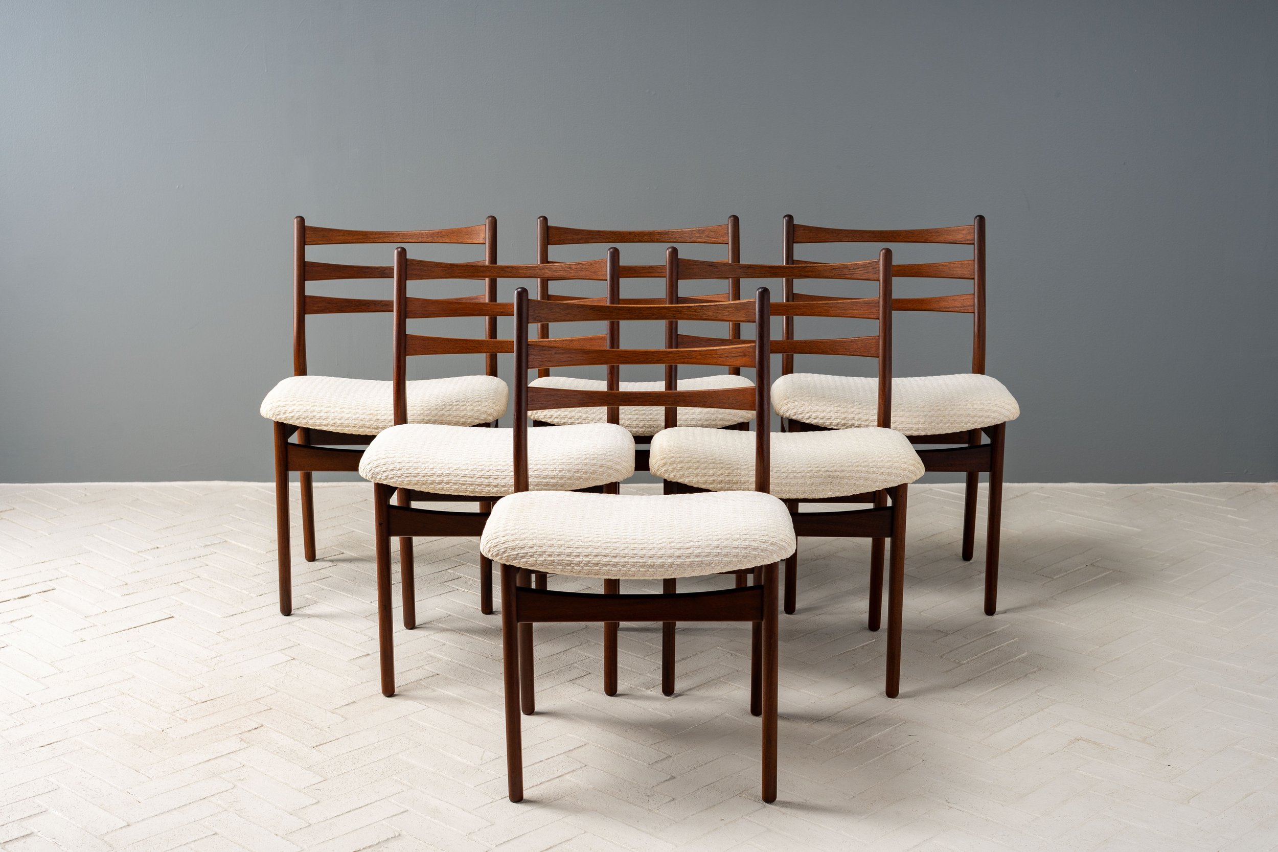 dutch-rosewood-dining-chairs-resideinc-4.jpg