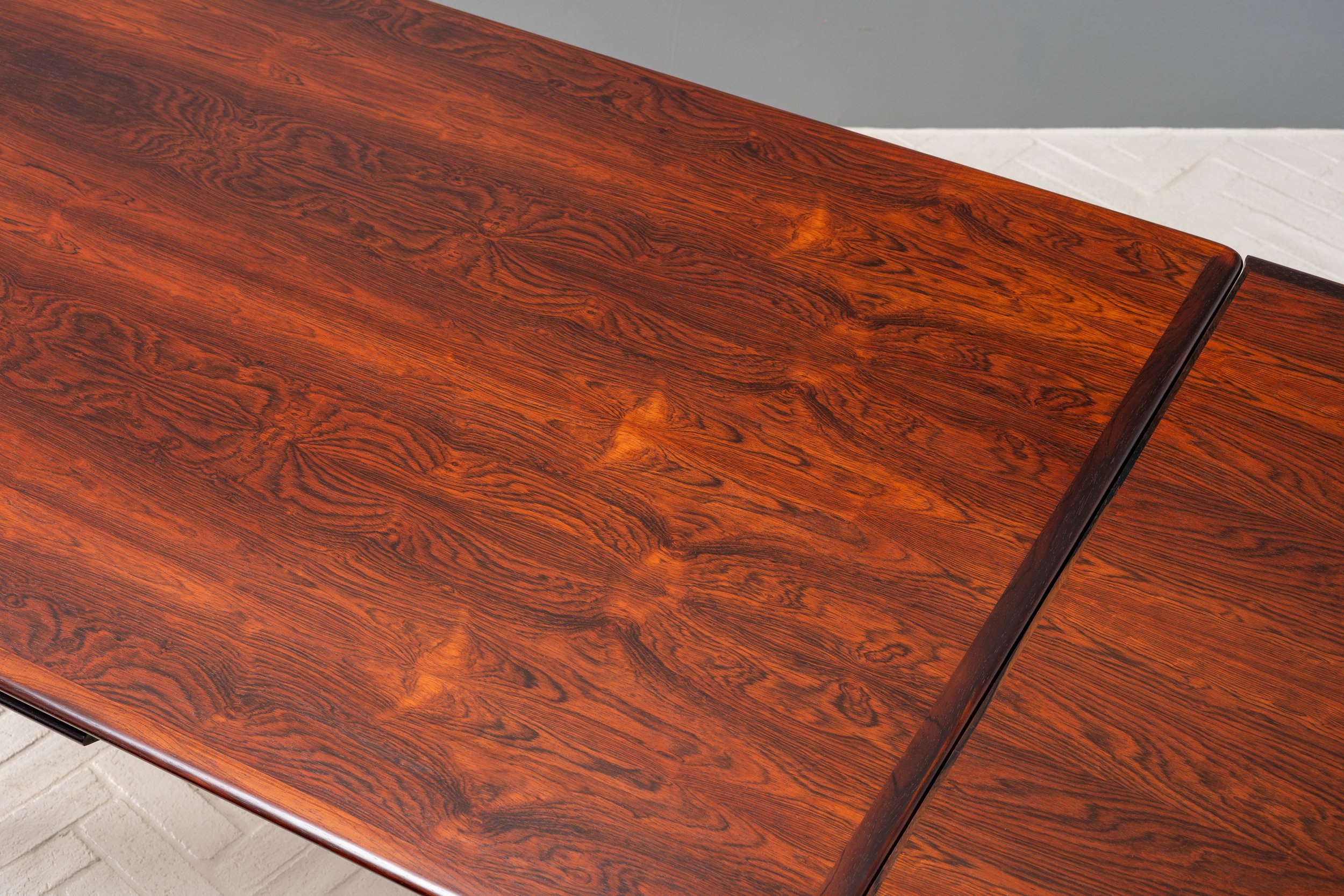 danish-rosewood-dining-table-resideinc-14.jpg