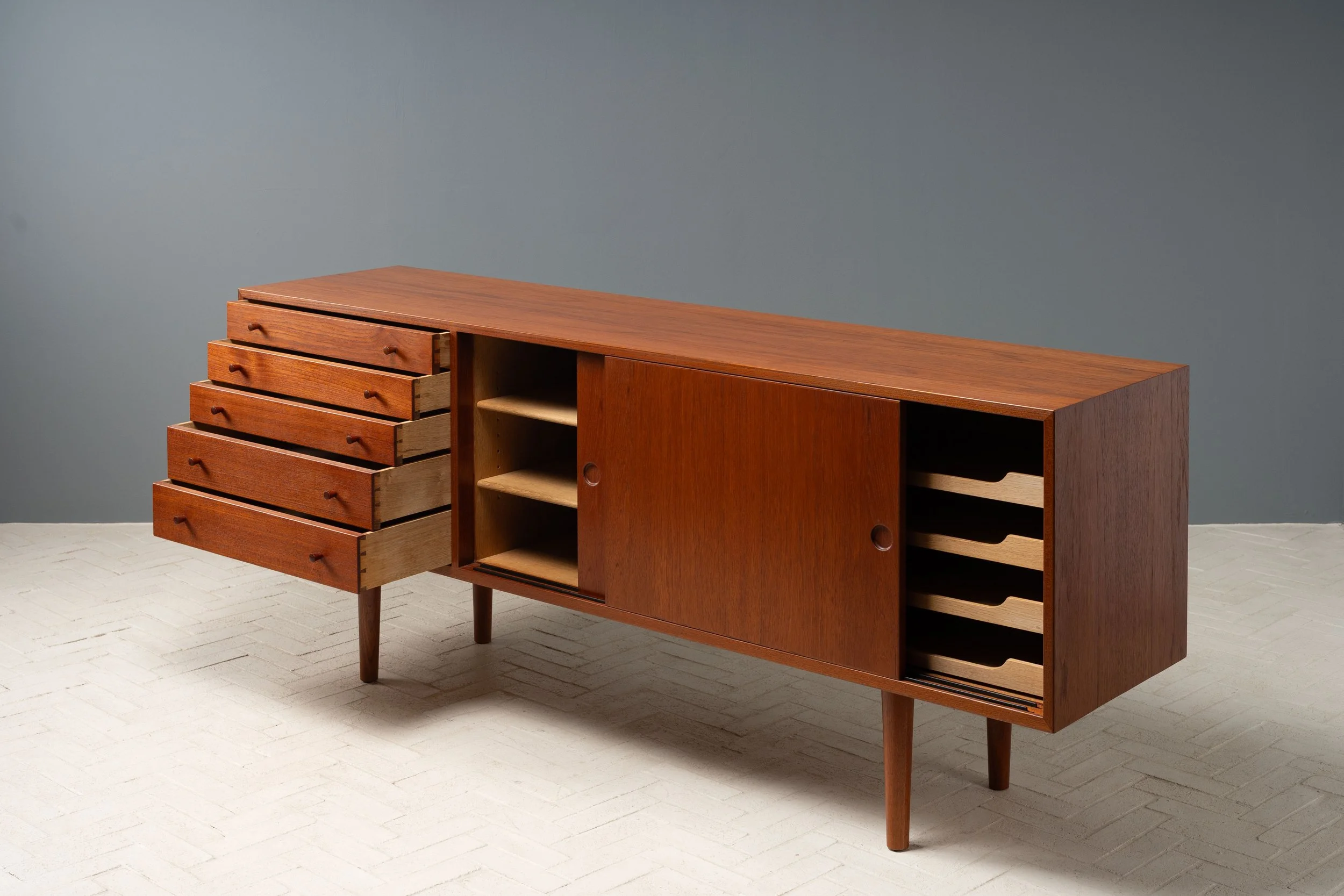 hans-j-wegner-teak-sideboard-resideinc-5.jpg