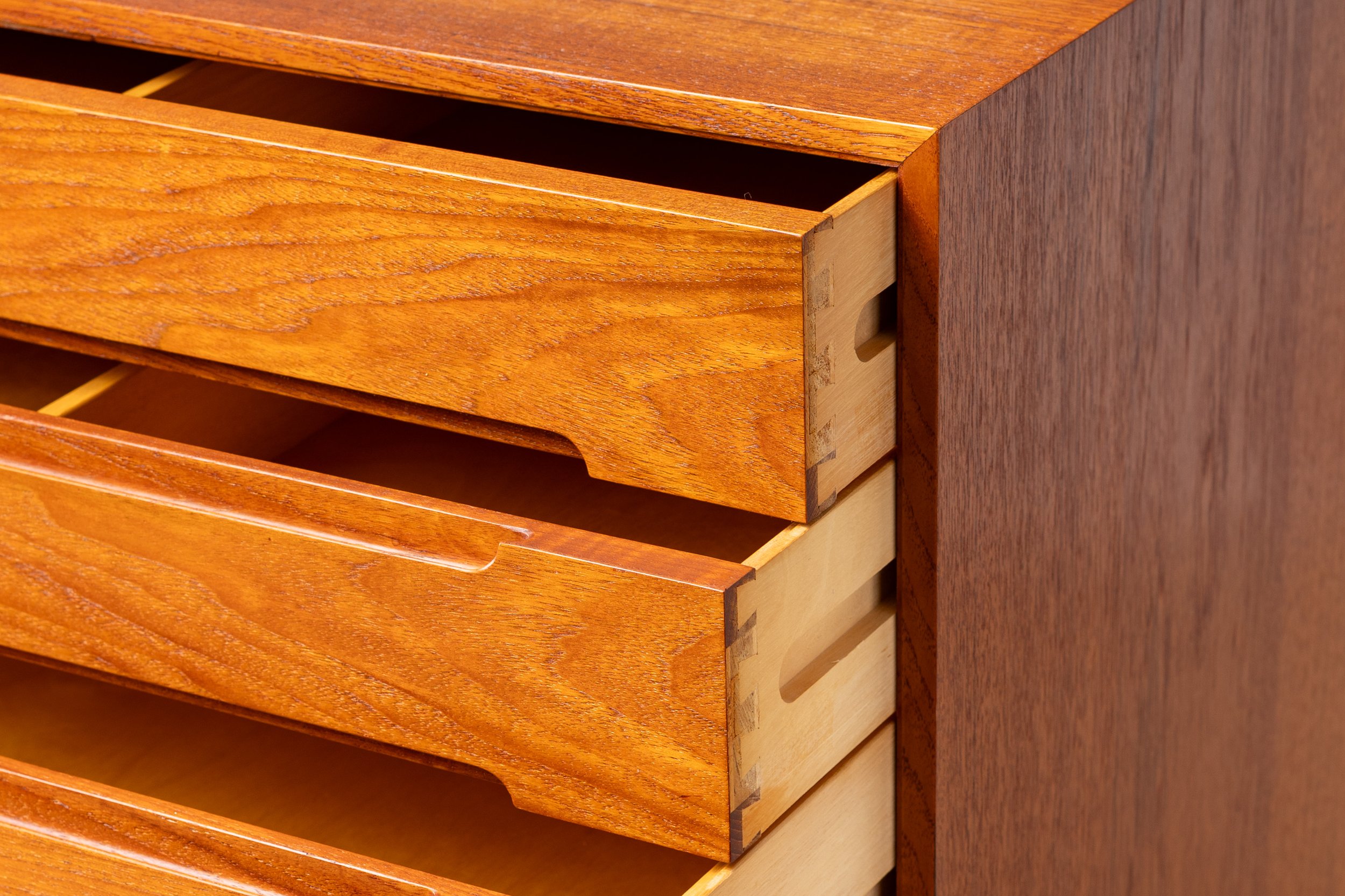arne-wahl-iversen-teak-high-chest-resideinc-8.jpg