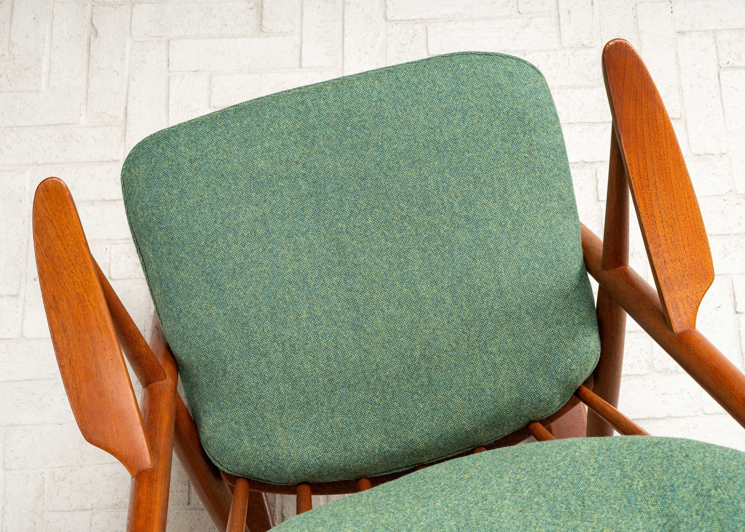 frank-reenskaug-rocking-chair-resideinc-7.jpg