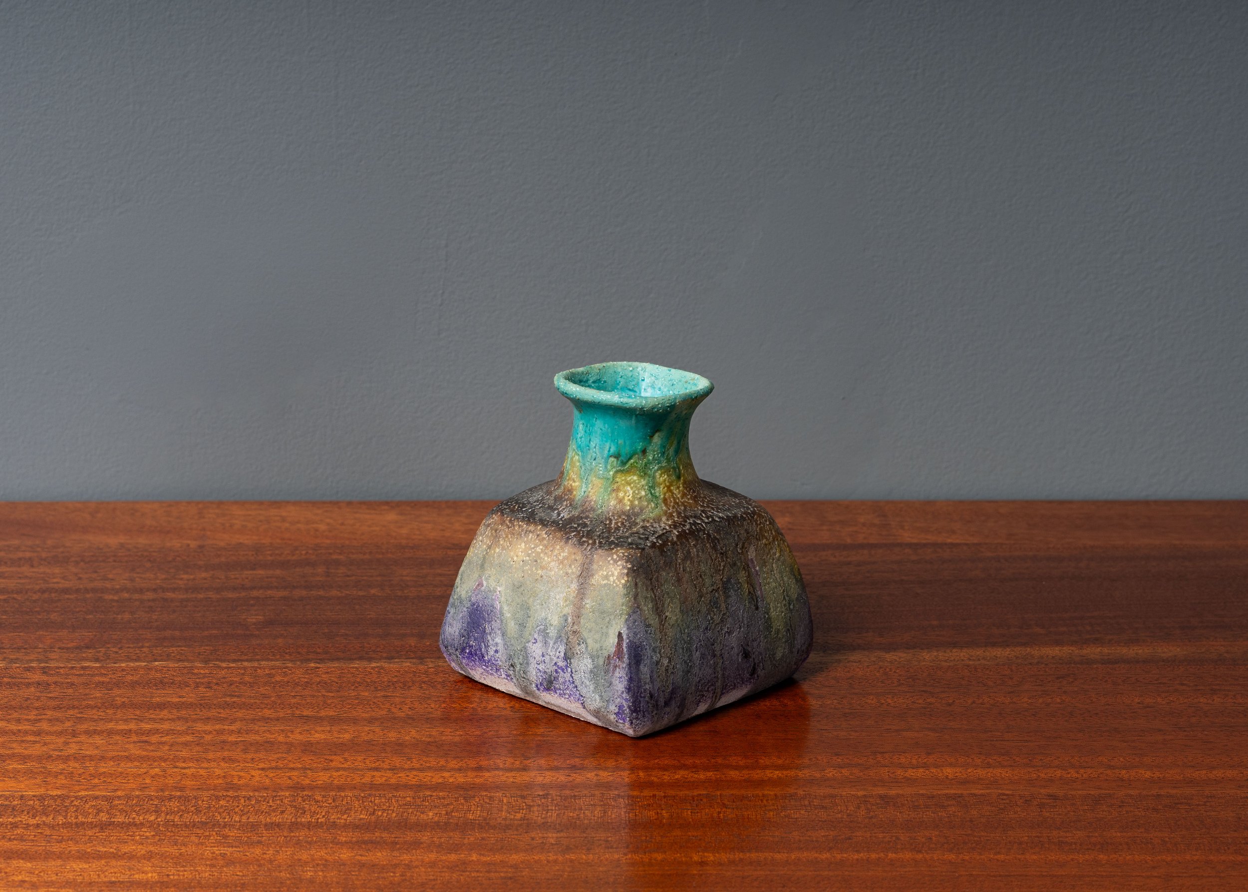 marcello-fantoni-ceramic-vase-reside-inc-1.jpg