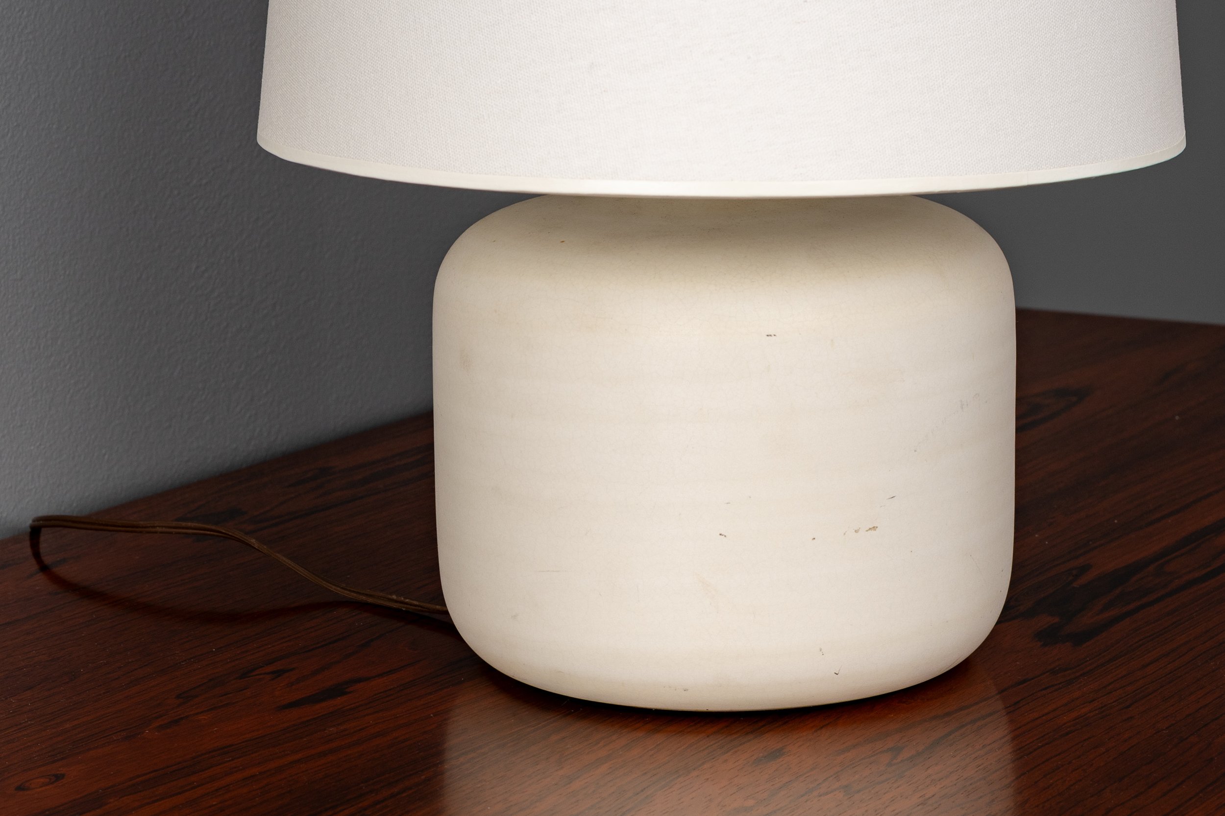 5-lamp-040325-resideinc-3.jpg