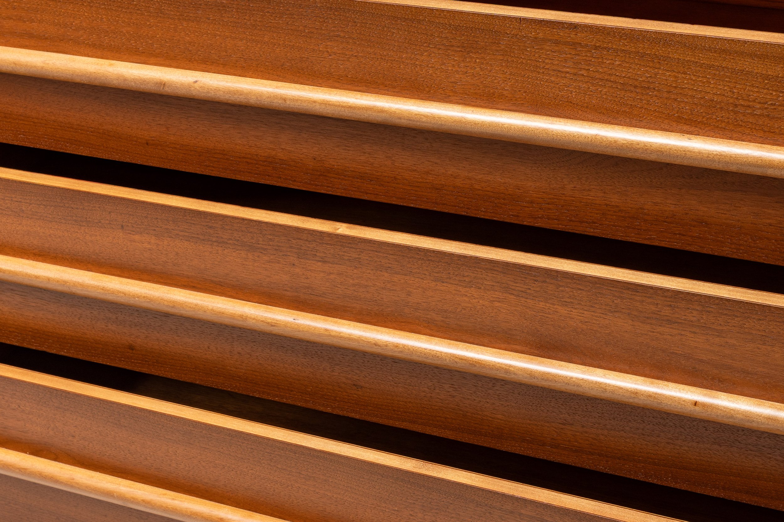 th-robsjohn-gibbings-walnut-chest-resideinc-9.jpg