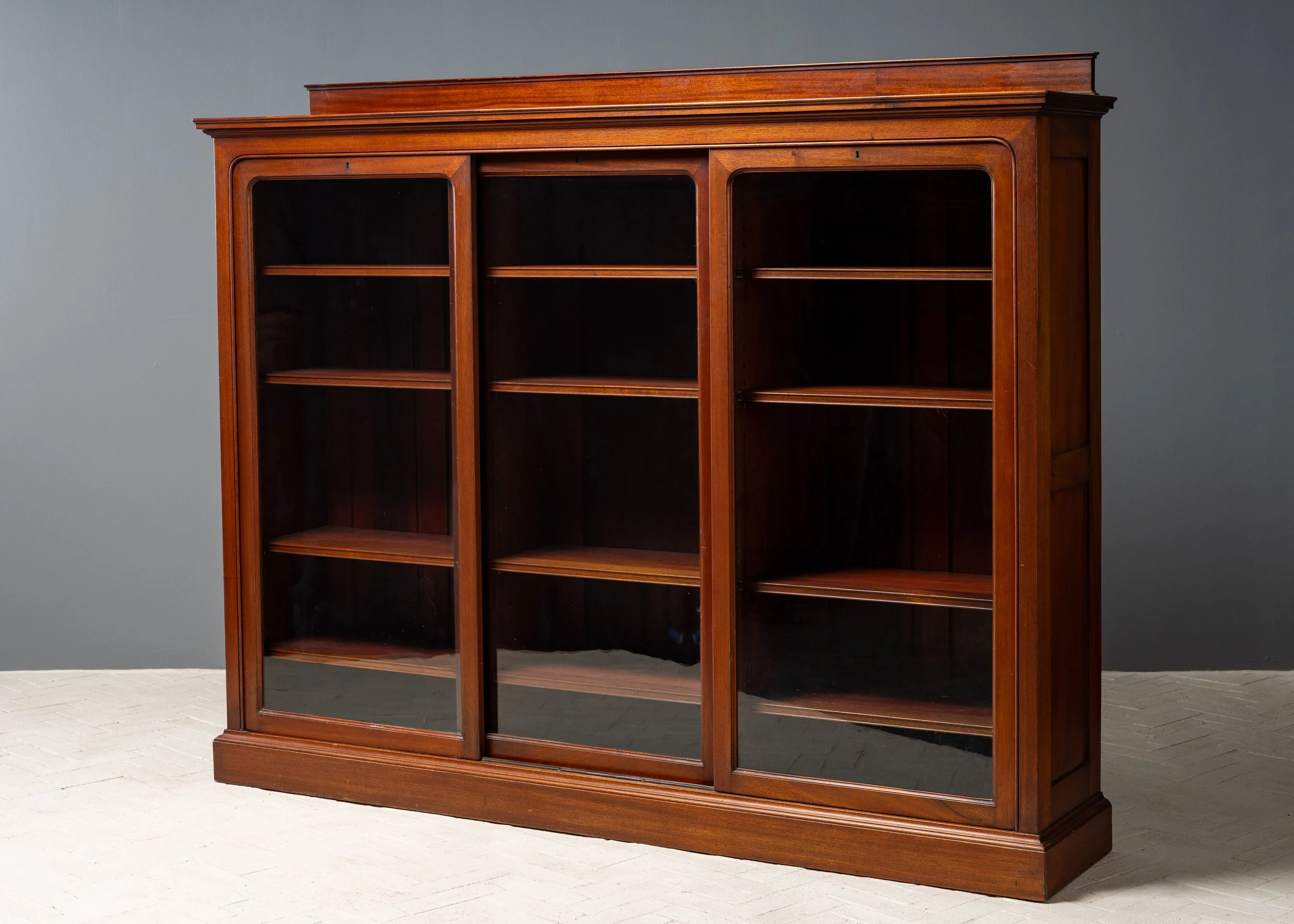 davenport-cuban-mahogany-bookcase-reside-inc-12.jpg