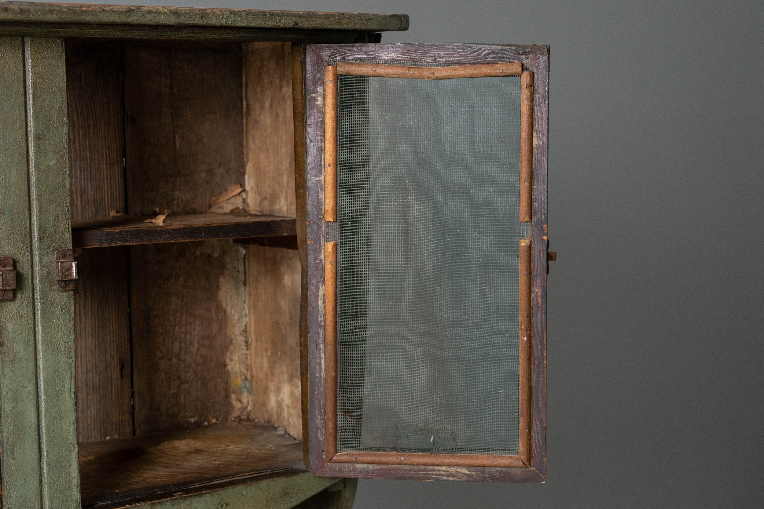 rustic-hutch-resideinc-16.jpg