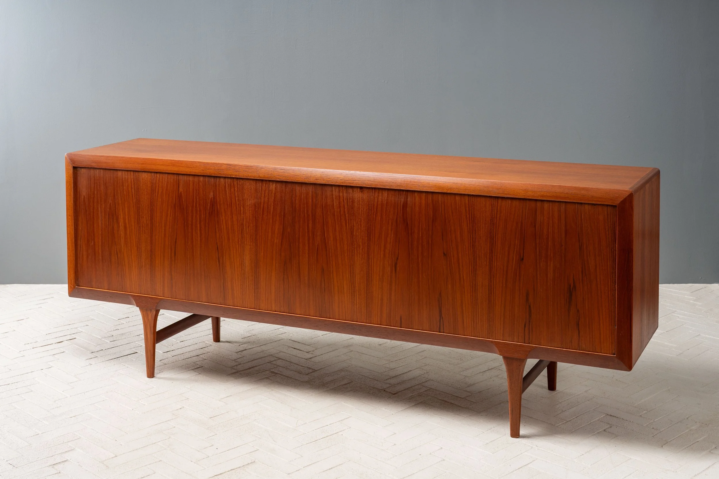 kofod-larsen-teak-sideboard-resideinc-20.jpg