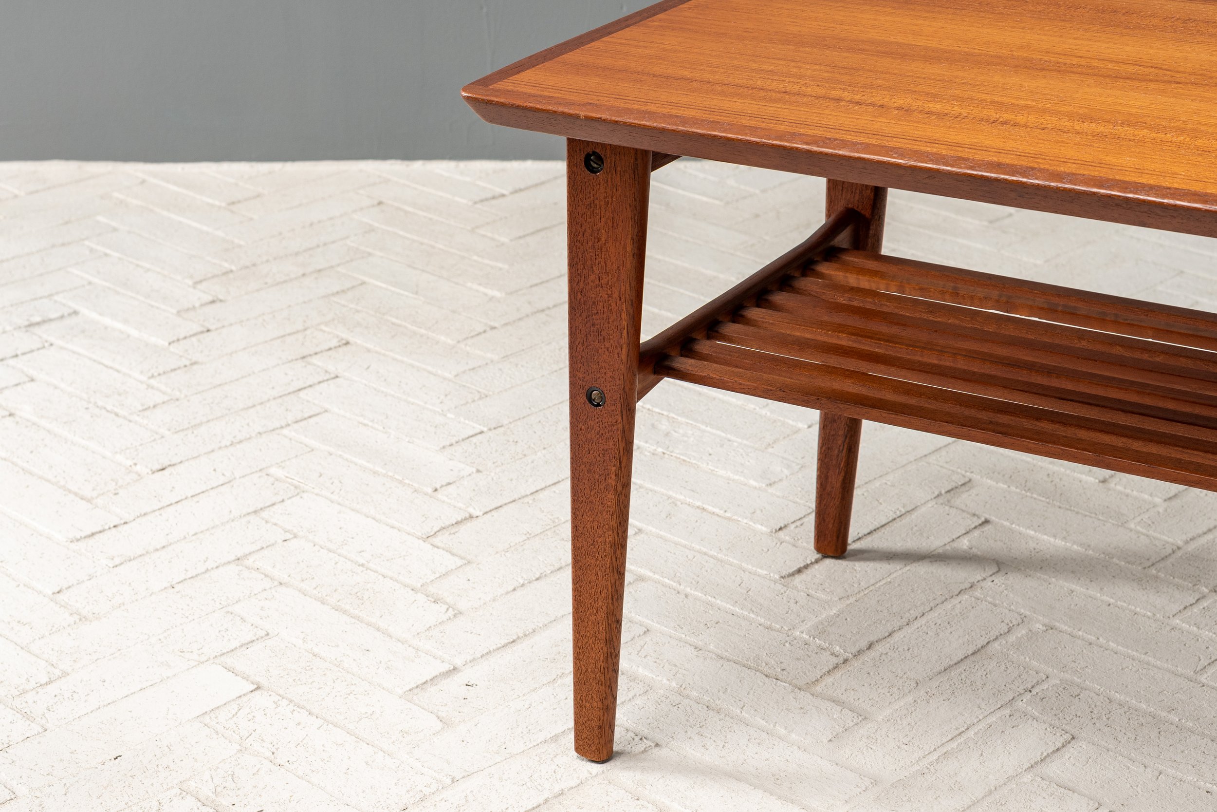 pair-of-danish-teak-side-tables-resideinc-6.jpg