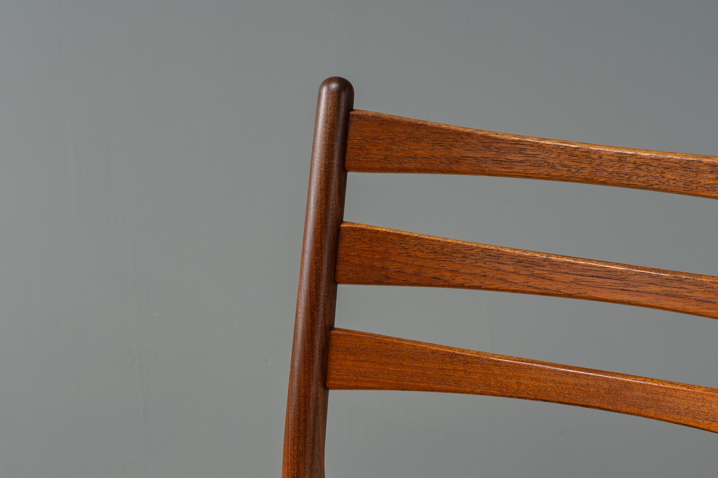 dutch-rosewood-dining-chairs-resideinc-15.jpg