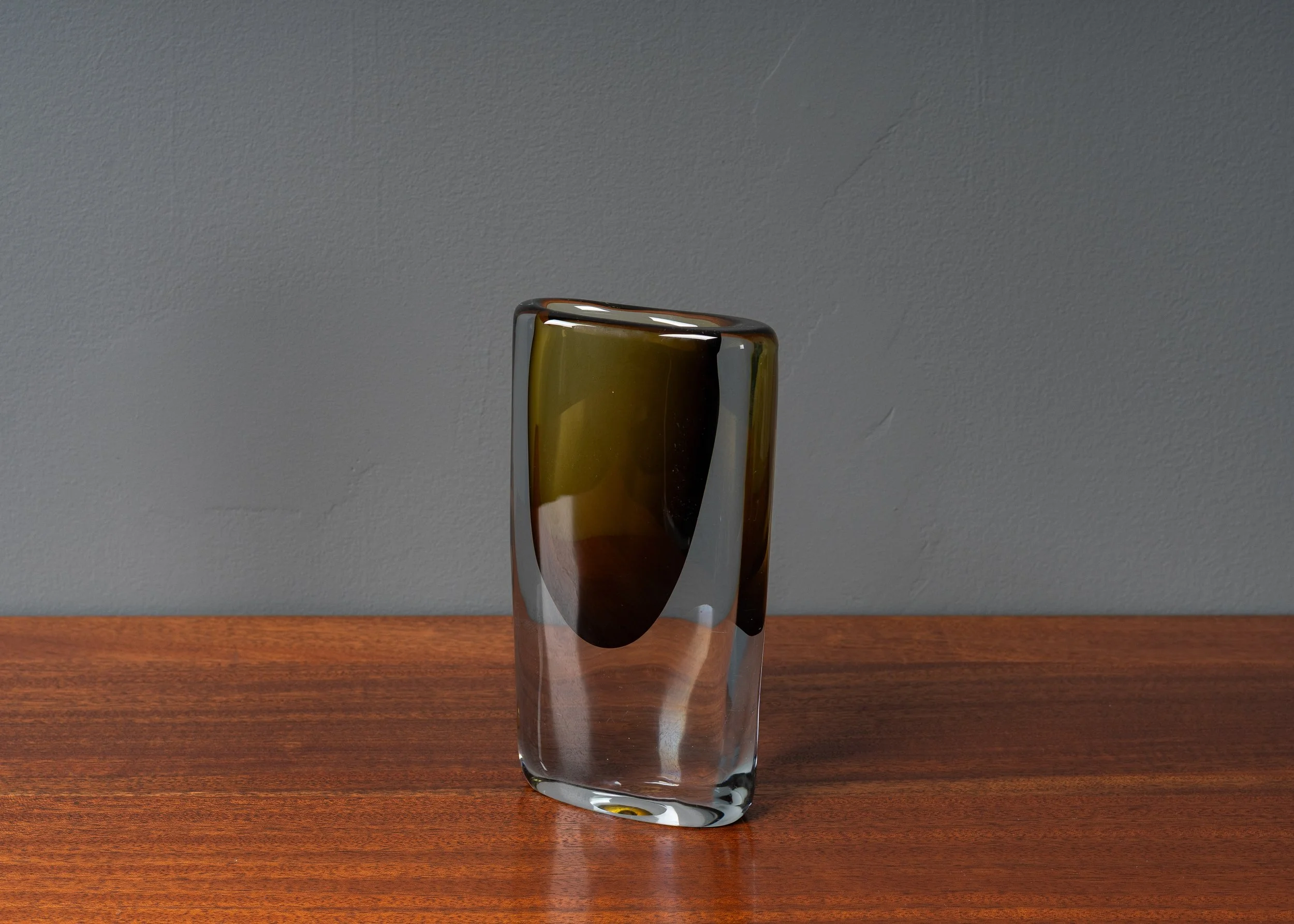 pair-swedish-glass-vases-reside-inc-6.jpg