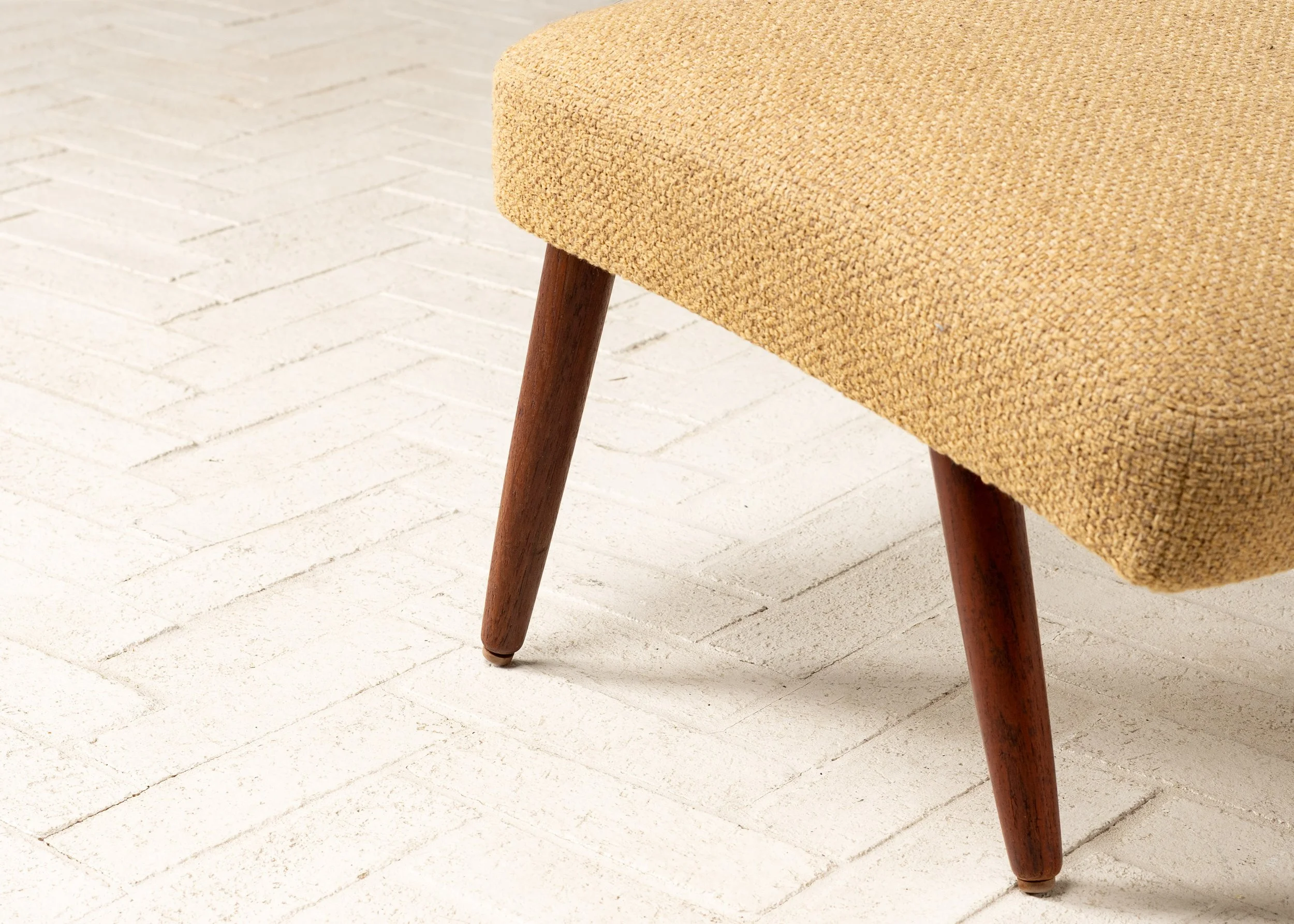folke-ohlsson-dux-lounge-chair-ottoman-resideinc-26.jpg