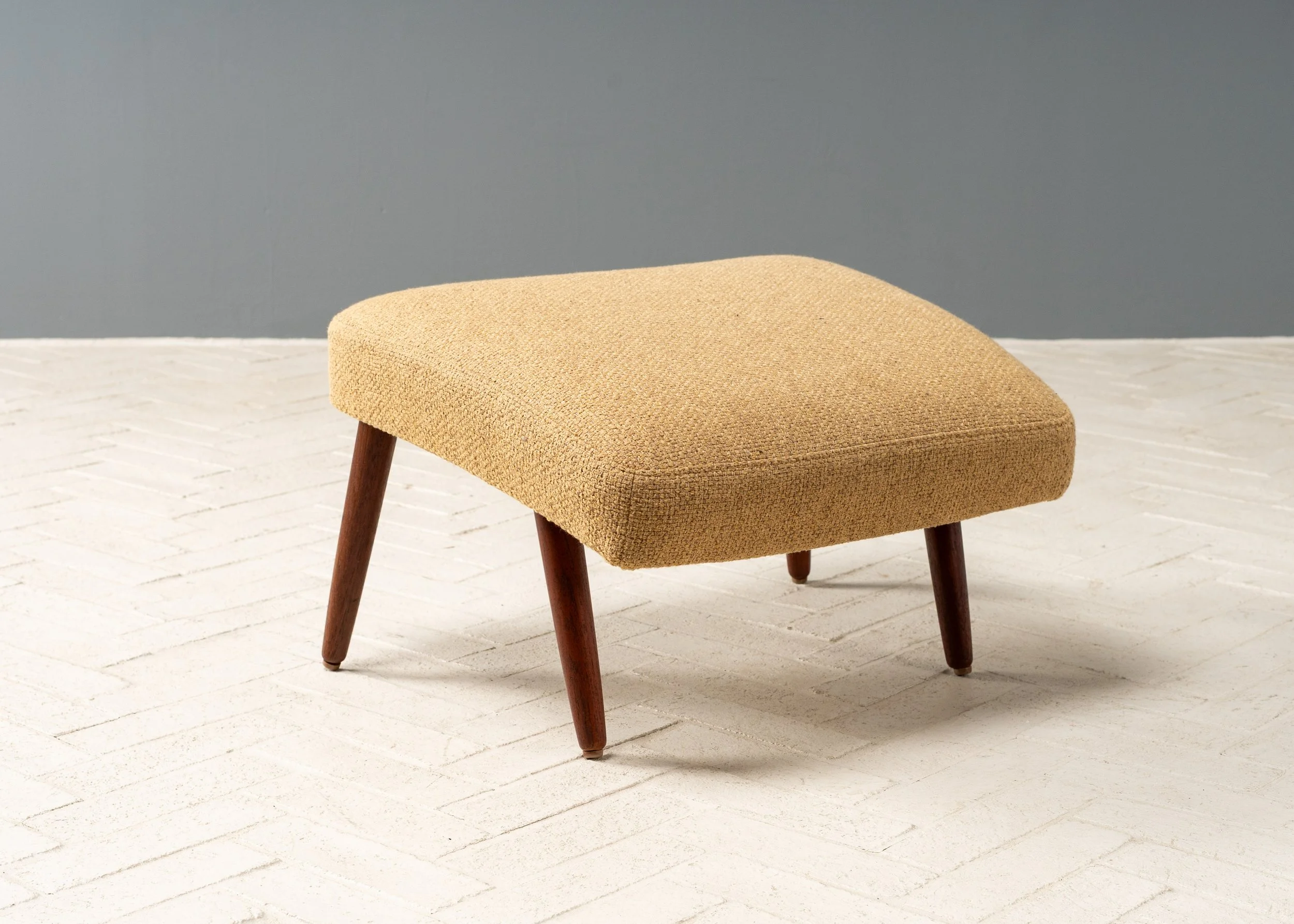 folke-ohlsson-dux-lounge-chair-ottoman-resideinc-25.jpg