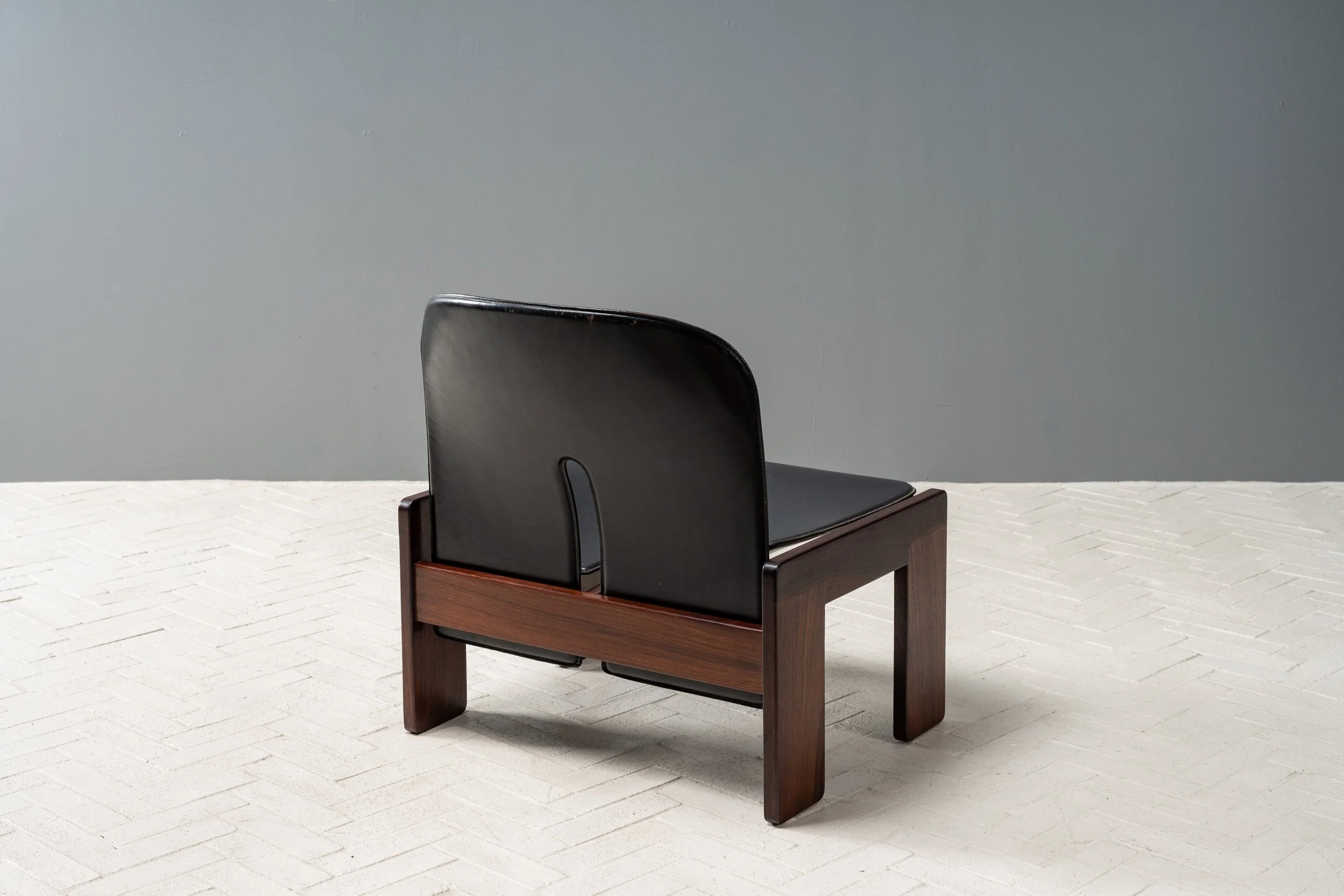 cassina-leather-rosewood-chair-resideinc-3.jpg
