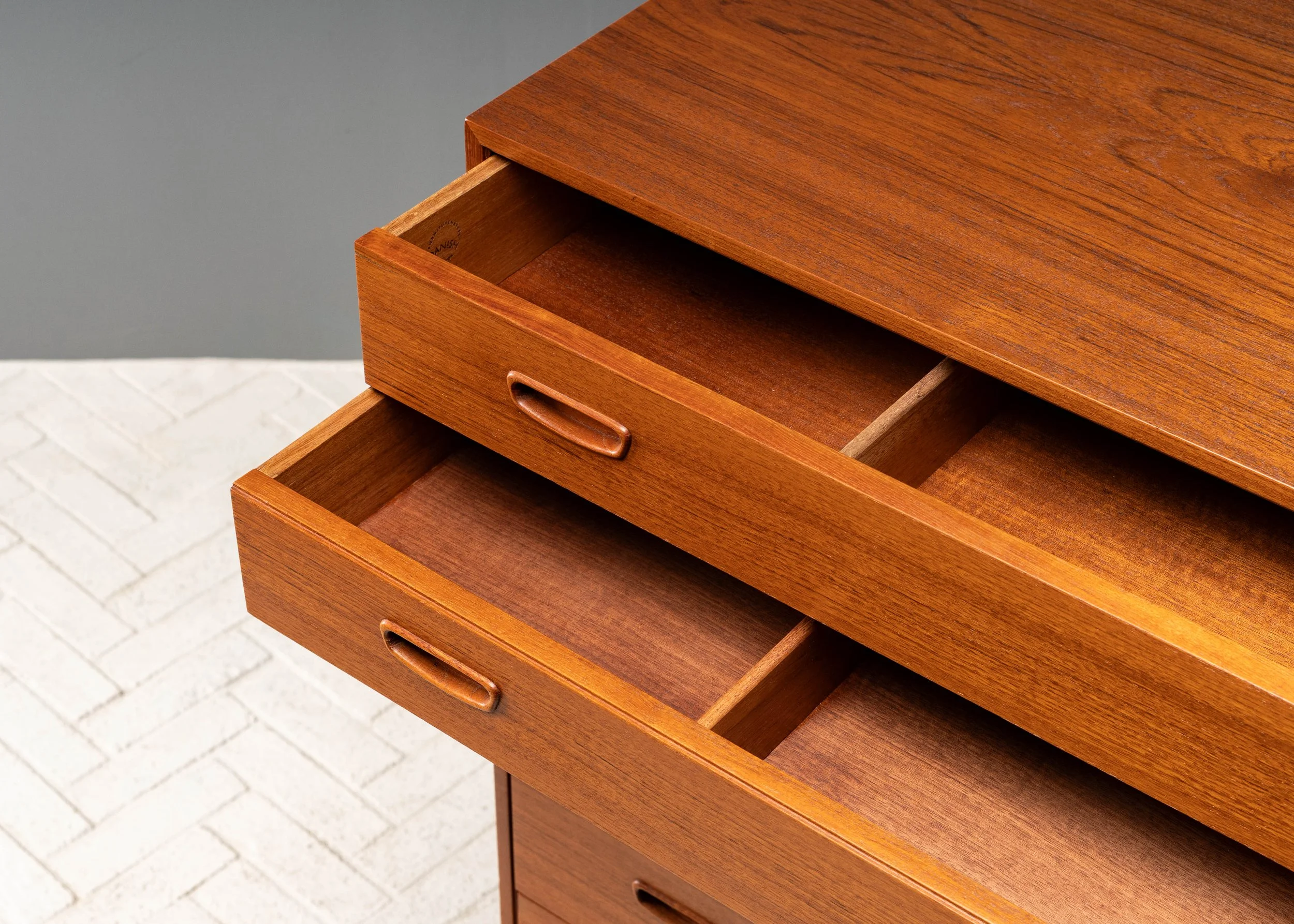 teak-high-chest-resideinc-14.jpg