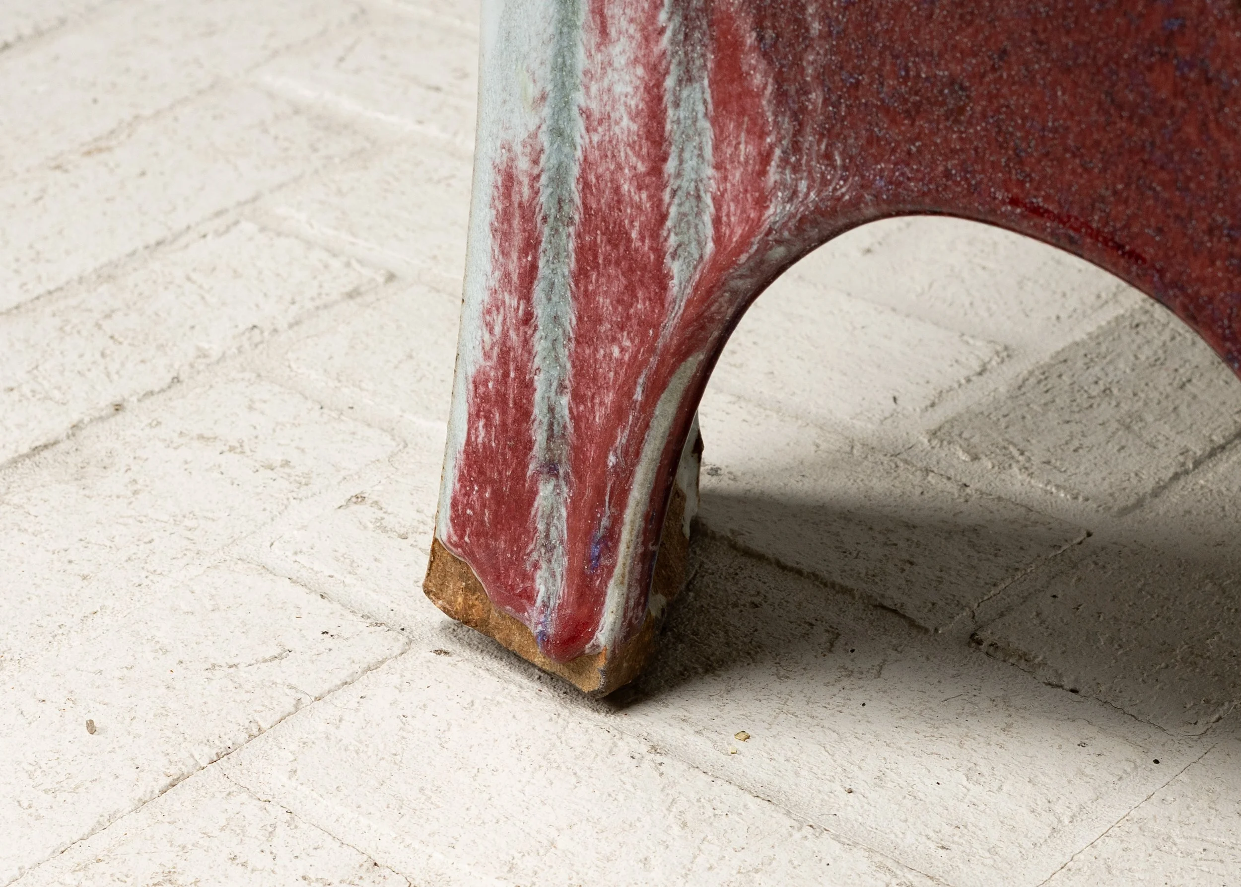 tariki-ceramic-stool-resideinc-11.jpg