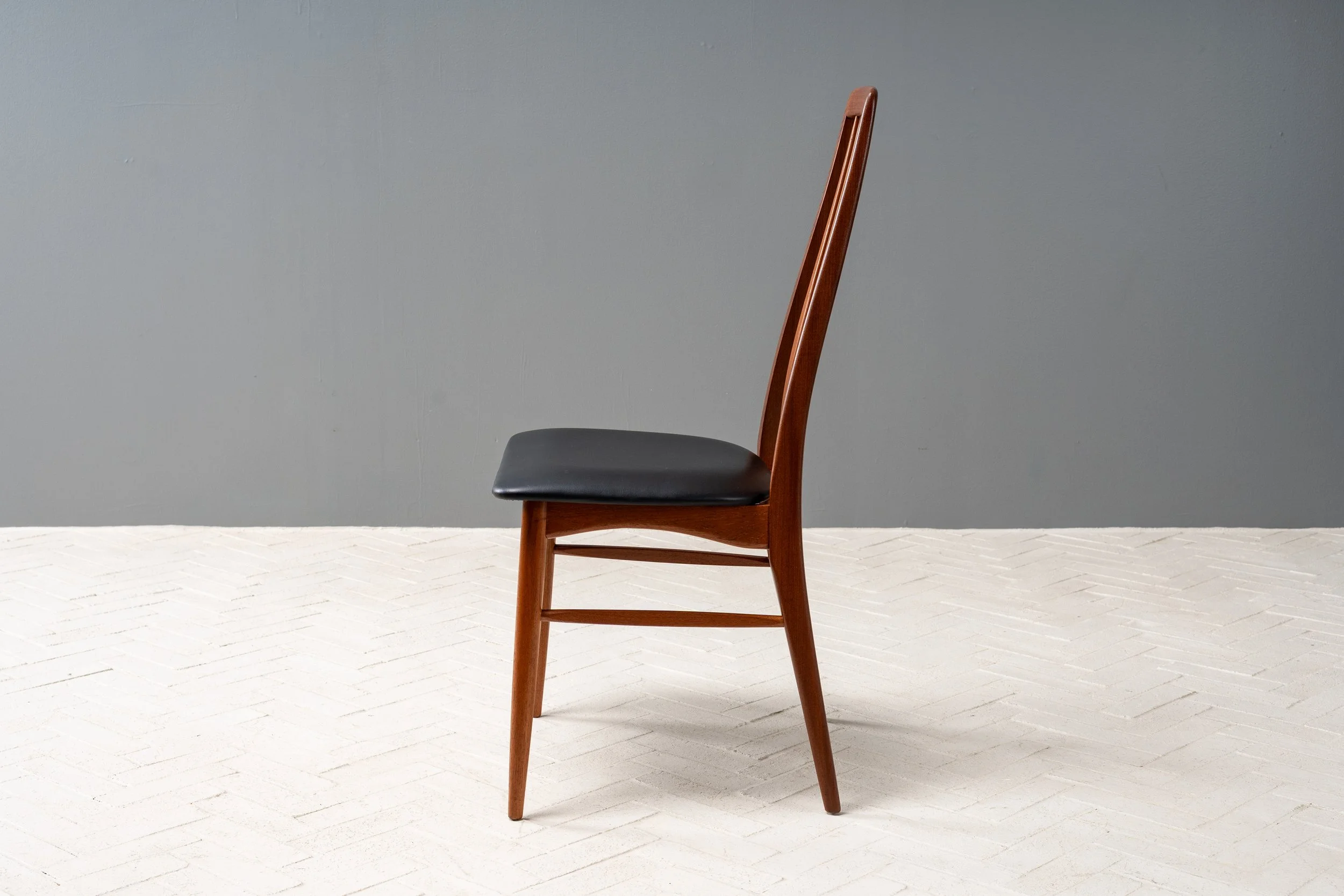 set-of-6-hornslet-teak-dining-chairs-resideinc-9.jpg