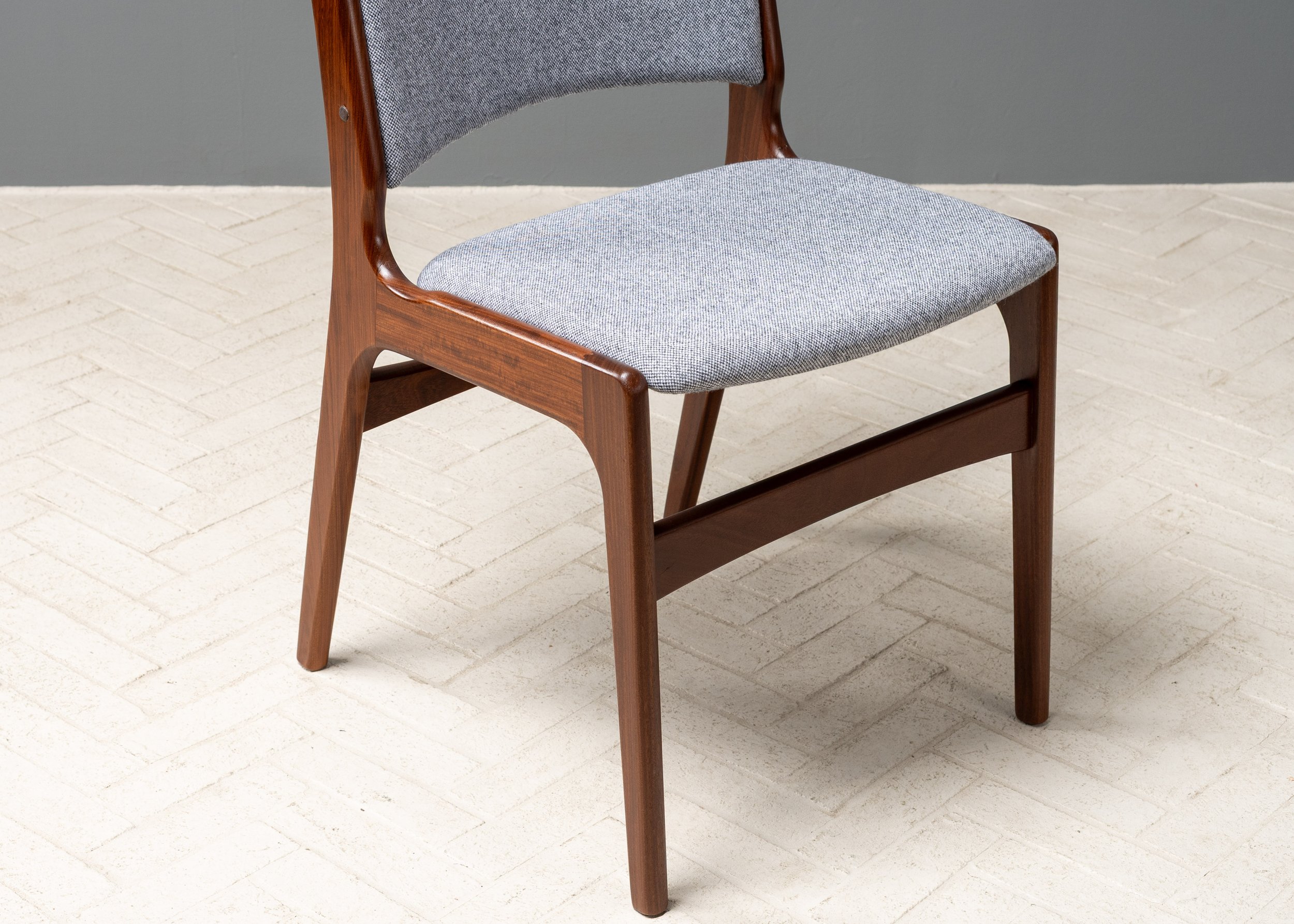 set-of-8-erik-buch-model-89-teak-dining-chairs-reside-inc-16.jpg