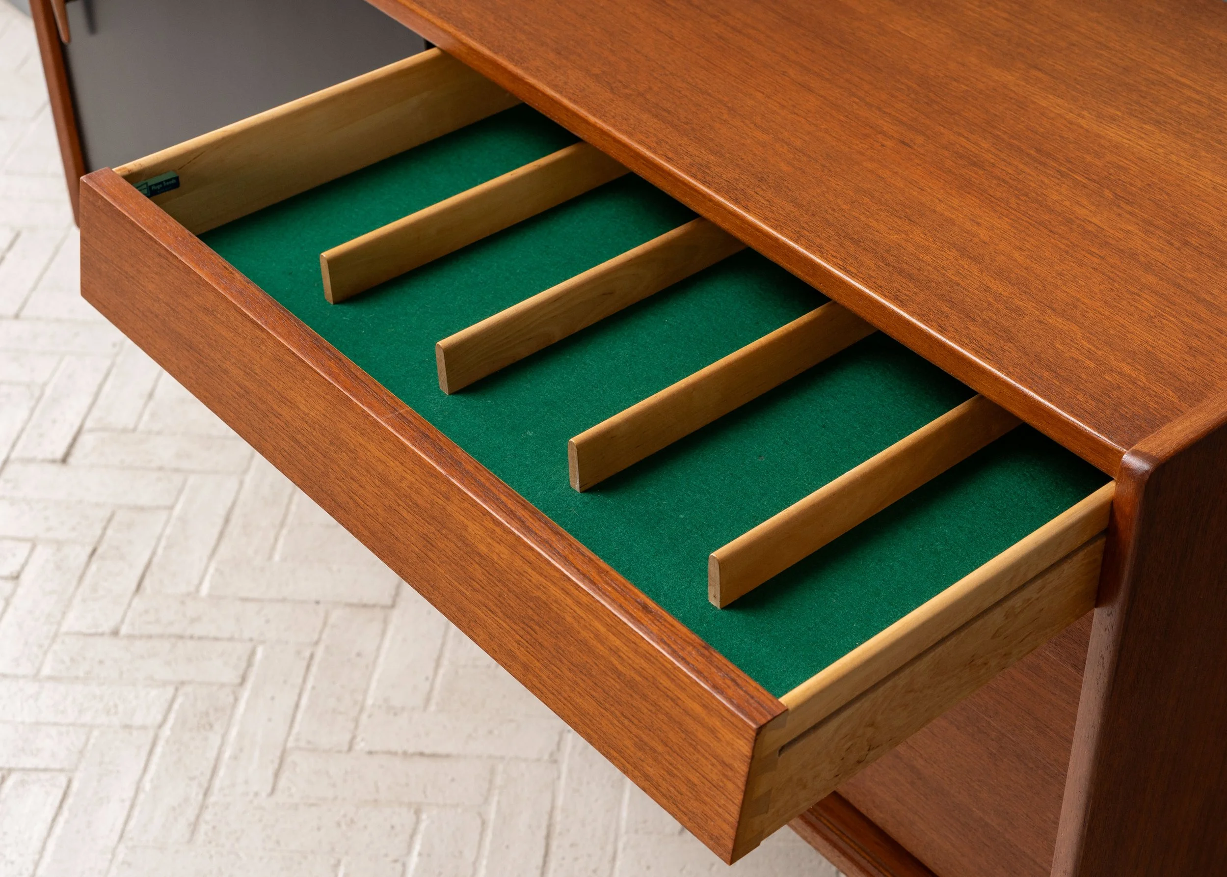 nils-jonsson-teak-wall-console-reside-inc-14.jpg