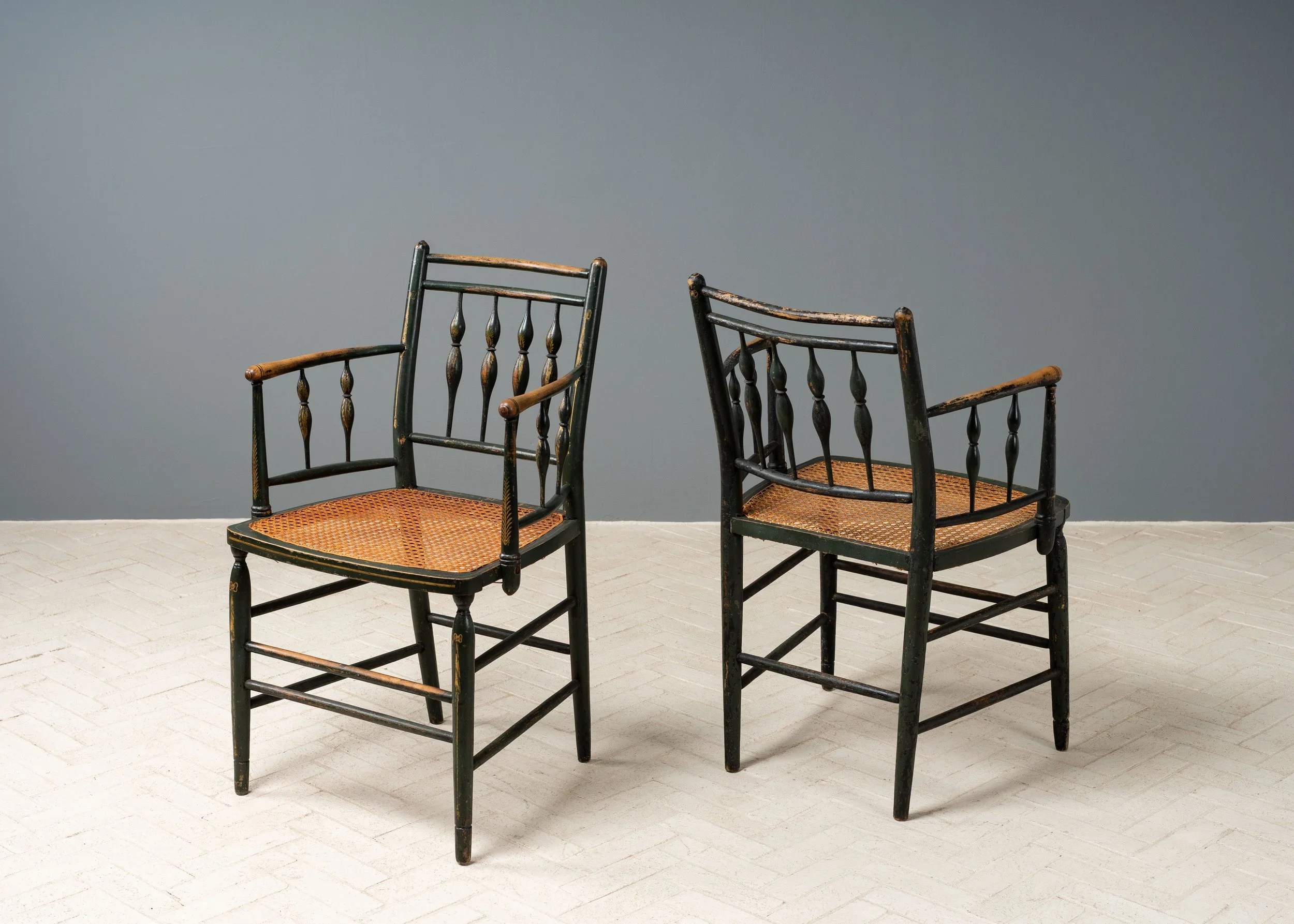 set-of-8-green-arts-crafts-dining-chairs-resideinc-6.jpg