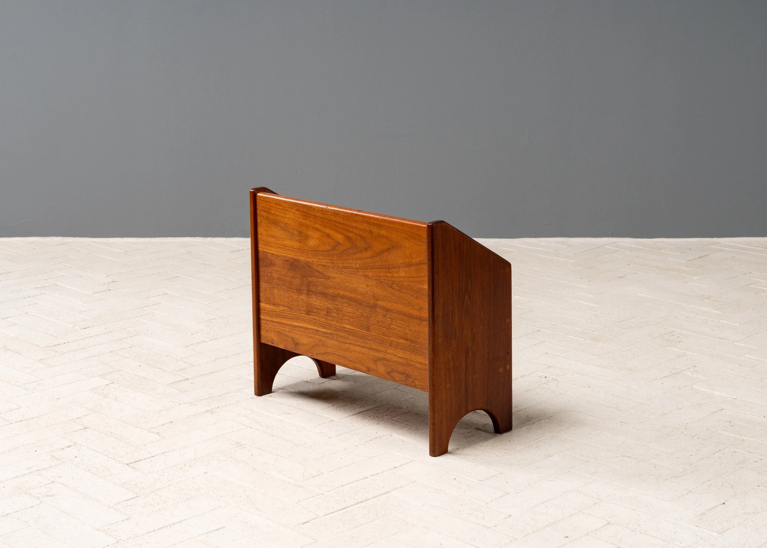 teak-magazine-rack-reside-inc-3.jpg