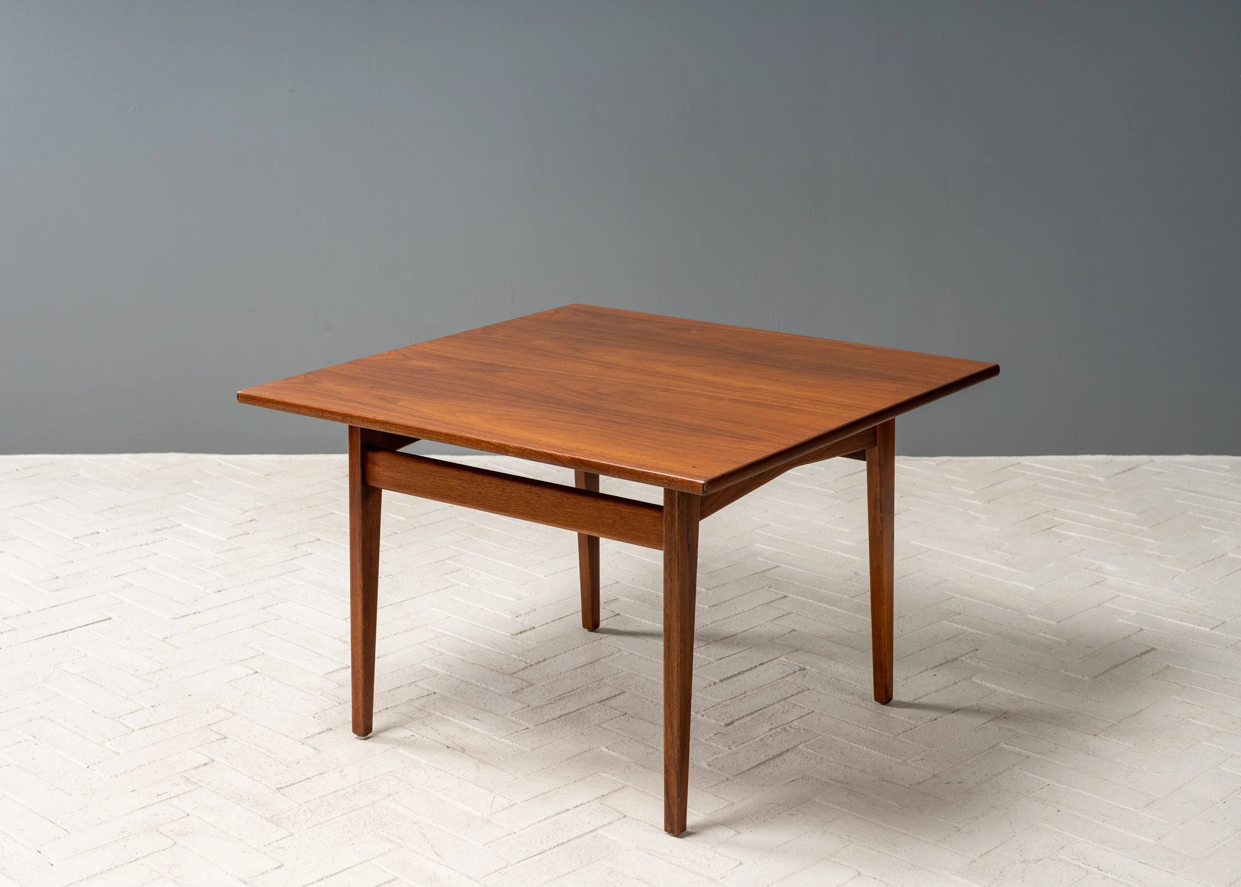 jens-risom-walnut-side-table-resideinc-5.jpg
