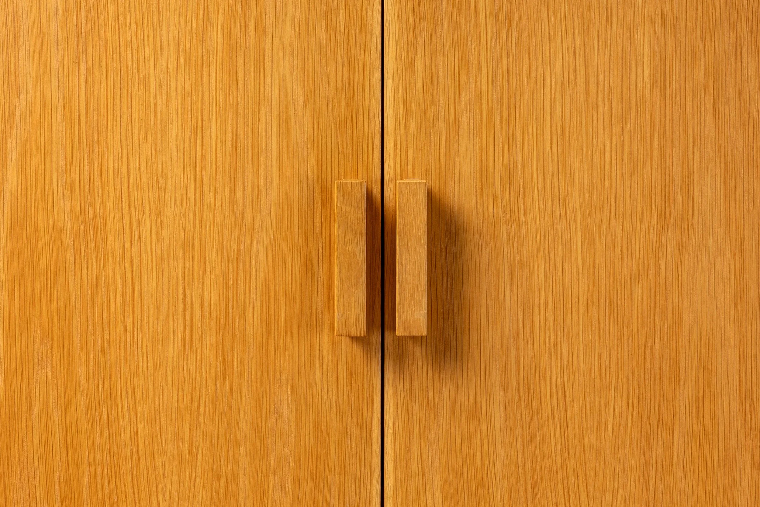charles-webb-oak-wardrobe-resideinc-4.jpg