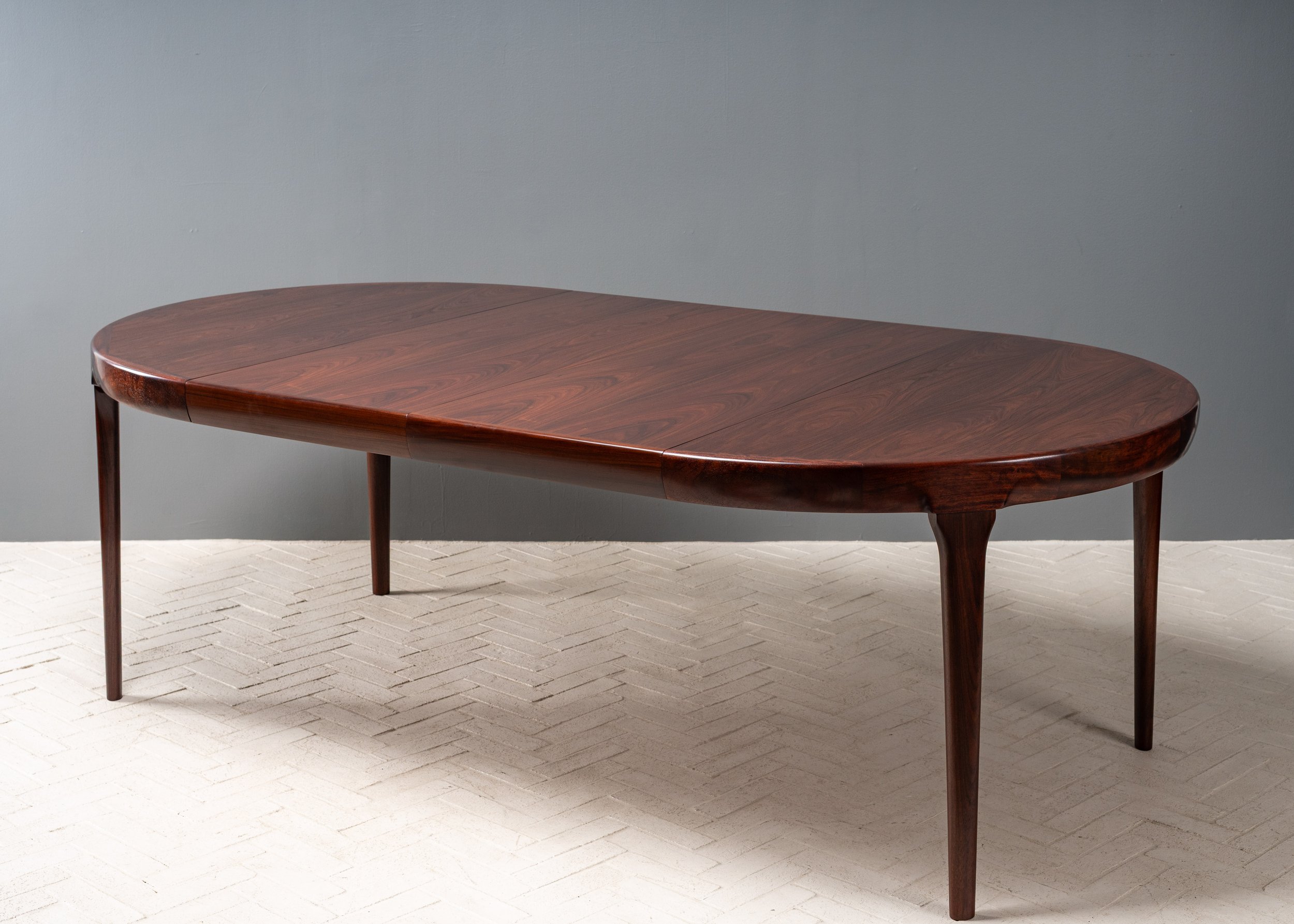 kofod-larsen-rosewood-dining-table-resideinc-13.jpg