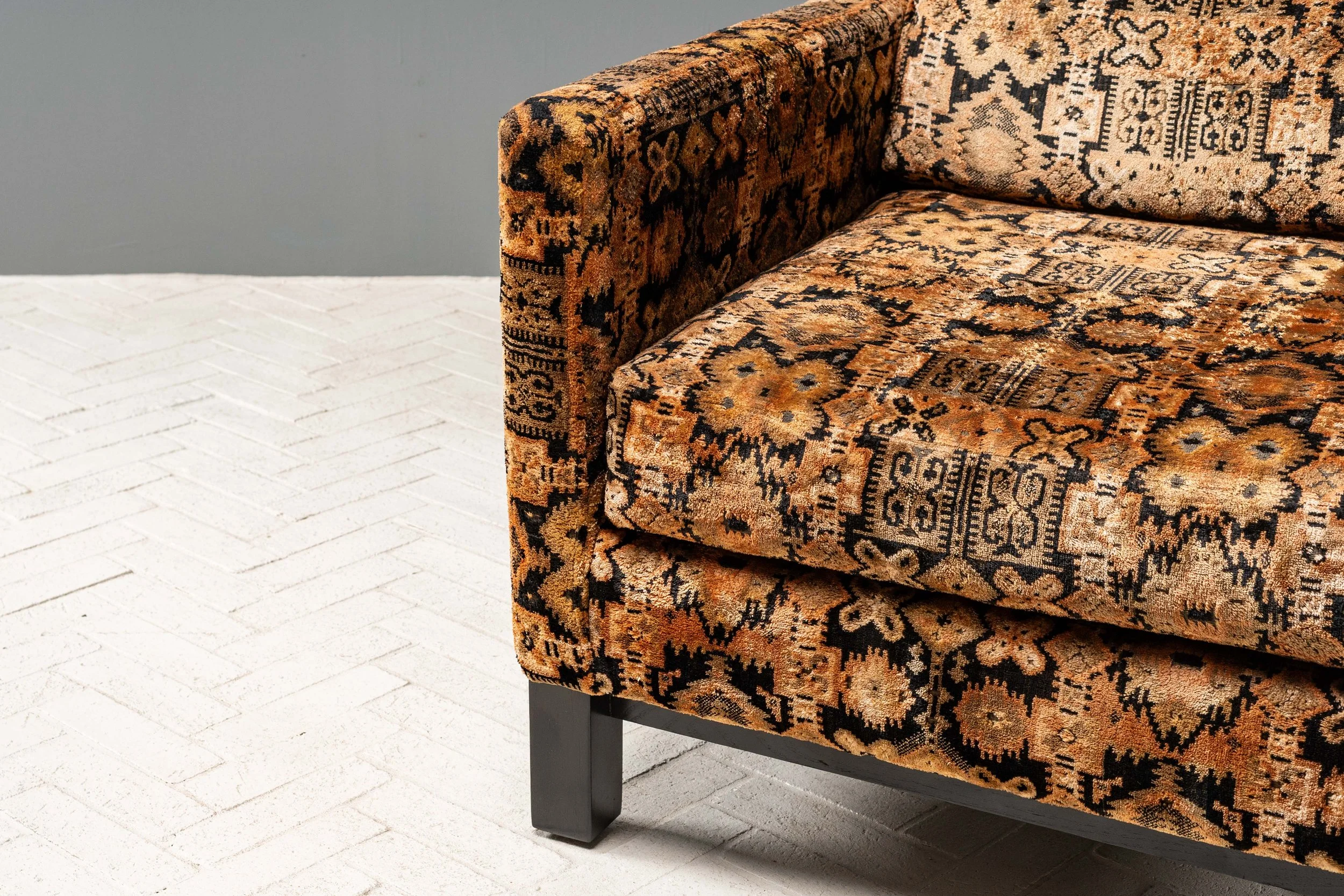 charak-lounge-chairs-with-ebonized-bases-resideinc-7.jpg